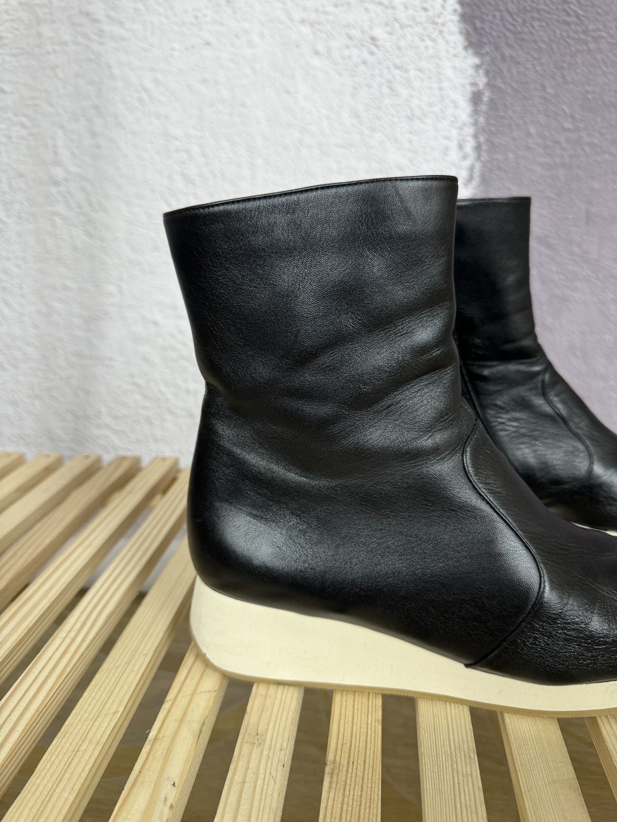 Designer Chie Mihara black leather ankle boots Size US 10 / IT 40 - 3 Thumbnail