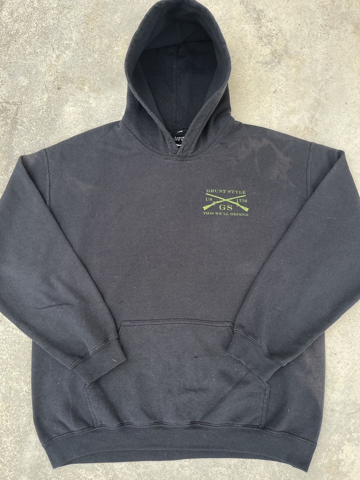 Vintage Y2K Black Camo American Flag Pullover Hoodie Size US L / EU 52-54 / 3 - 4 Thumbnail