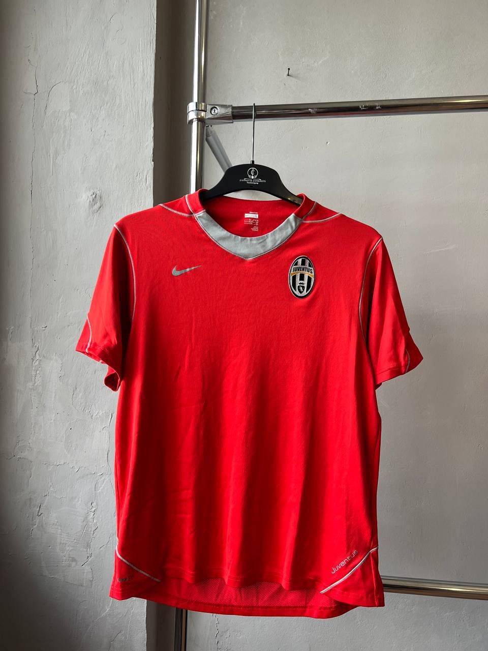Nike 2007/08 JUVENTUS FC TRAINING NIKE SOCCER JERSEY SHIRT SZ L Size US L / EU 52-54 / 3 - 2 Thumbnail