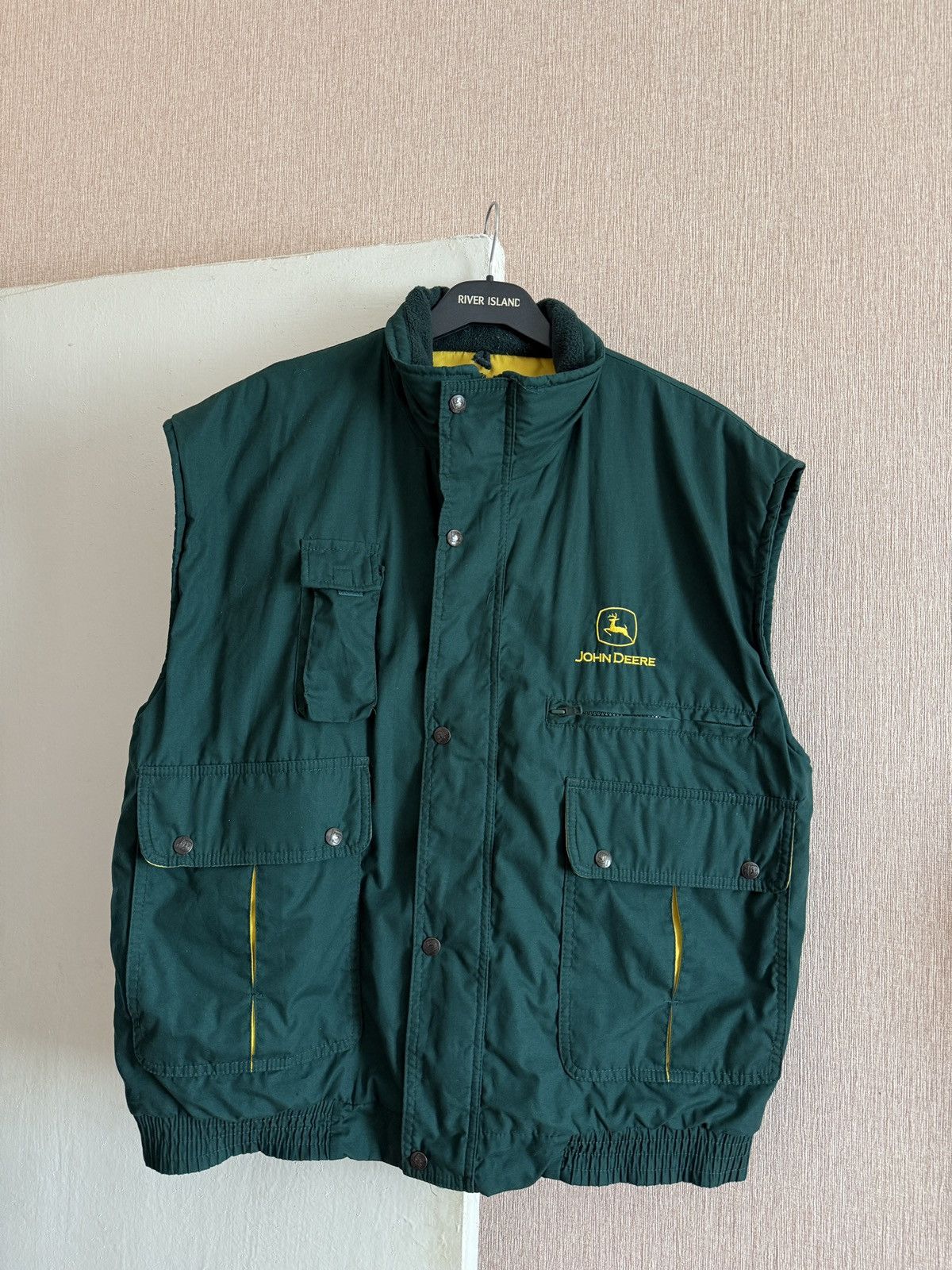 John Deere Vintage John Deere Quilted Vest Green Workwear Logo Pockets Size US XL / EU 56 / 4 - 2 Thumbnail