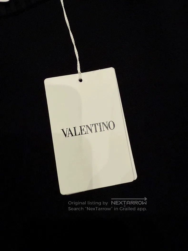 Valentino Valentino Long-sleeved crewneck knitted sweater Size M / US 6-8 / IT 42-44 - 7 Thumbnail