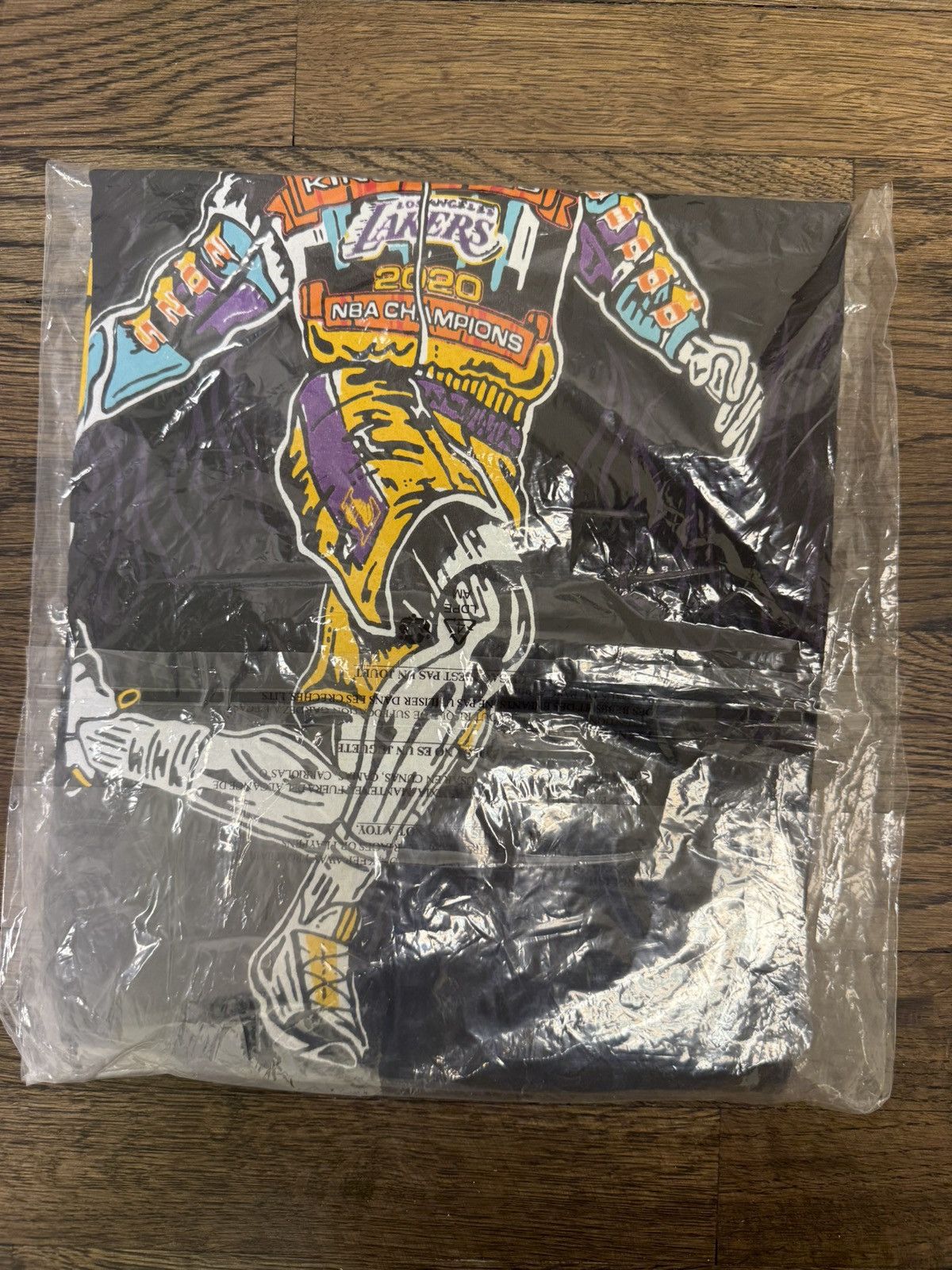 NBA × Warren Lotas NWT Warren Lotas King James Championship Tee Black Med Size US M / EU 48-50 / 2 - 5 Thumbnail