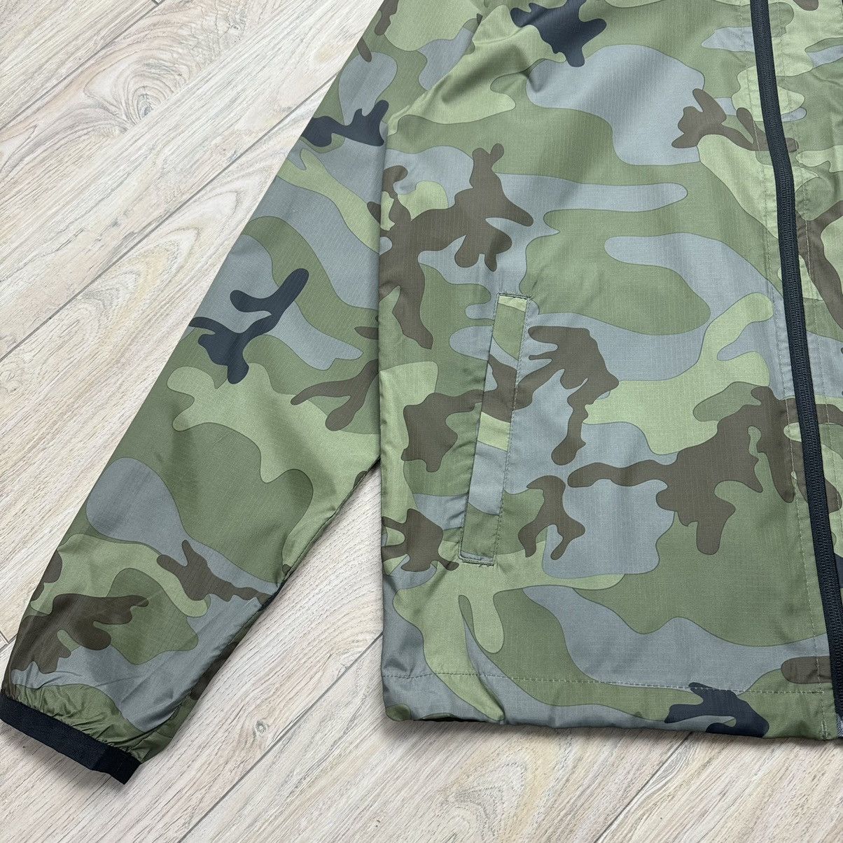 DC Crazy DC Shoes Camo Packable Light Skater Jacket Size US M / EU 48-50 / 2 - 5 Thumbnail