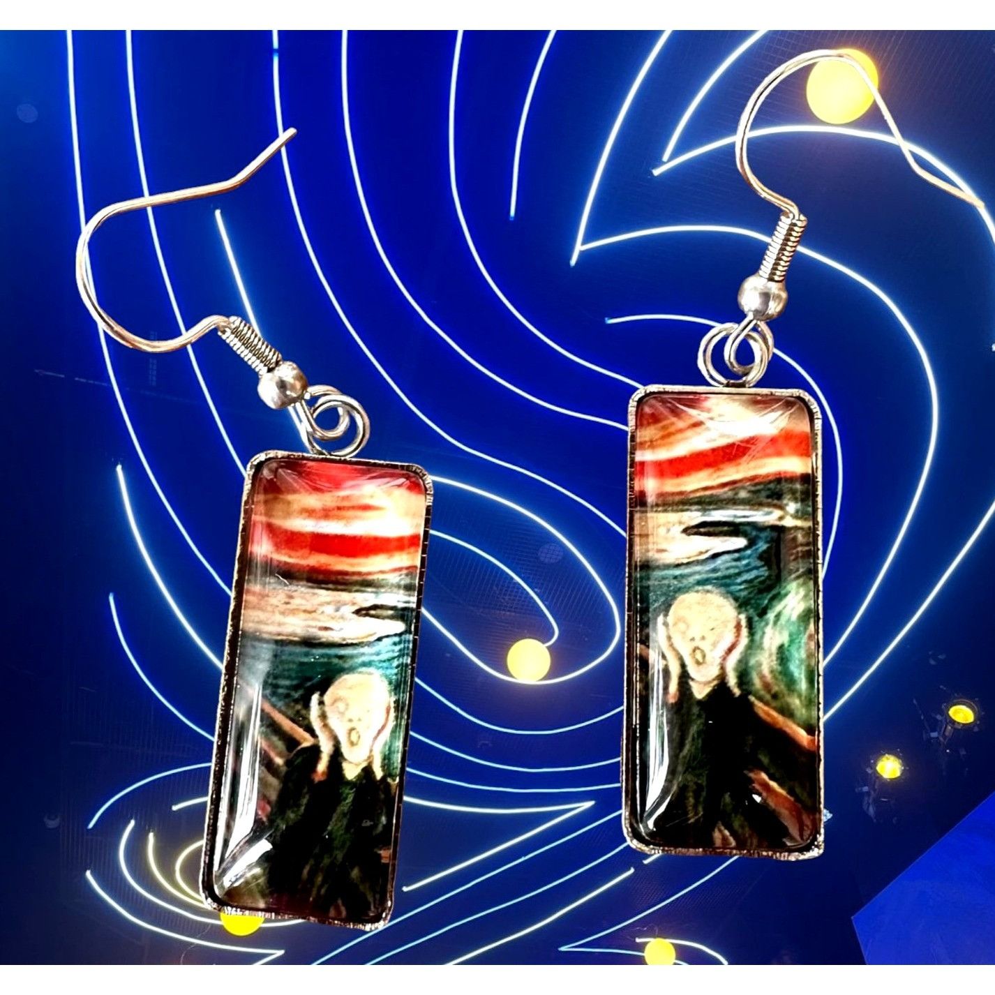 Handmade New The Scream Earrings Dangle Art to Wear Abstract Edward M Size ONE SIZE - 2 Thumbnail