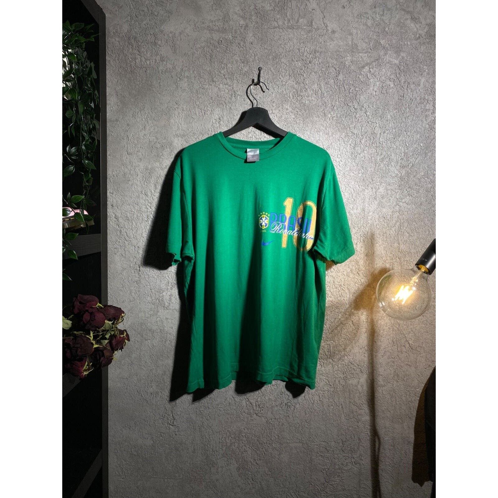 image of Nike Vintage Brasil Ronaldinho Drill Football T Shirt Jersey in Green, Men's (Size Large)