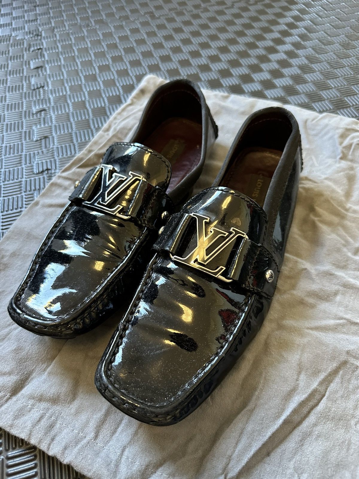 Louis Vuitton Black patent leather, Louis Vuitton drivers Size US 9 / EU 42 - 1 Thumbnail