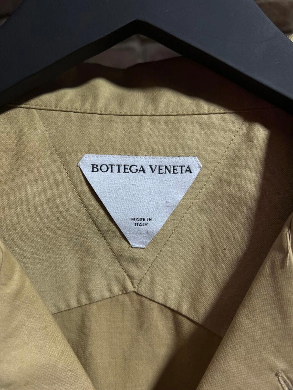 Bottega Veneta Bottega Veneta Button-Up Sz. L Size ONE SIZE - 3 Thumbnail