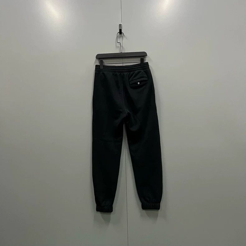 Givenchy Givenchy SizeM Anime Printed Sport Pants Size US 32 / EU 48 - 2 Thumbnail