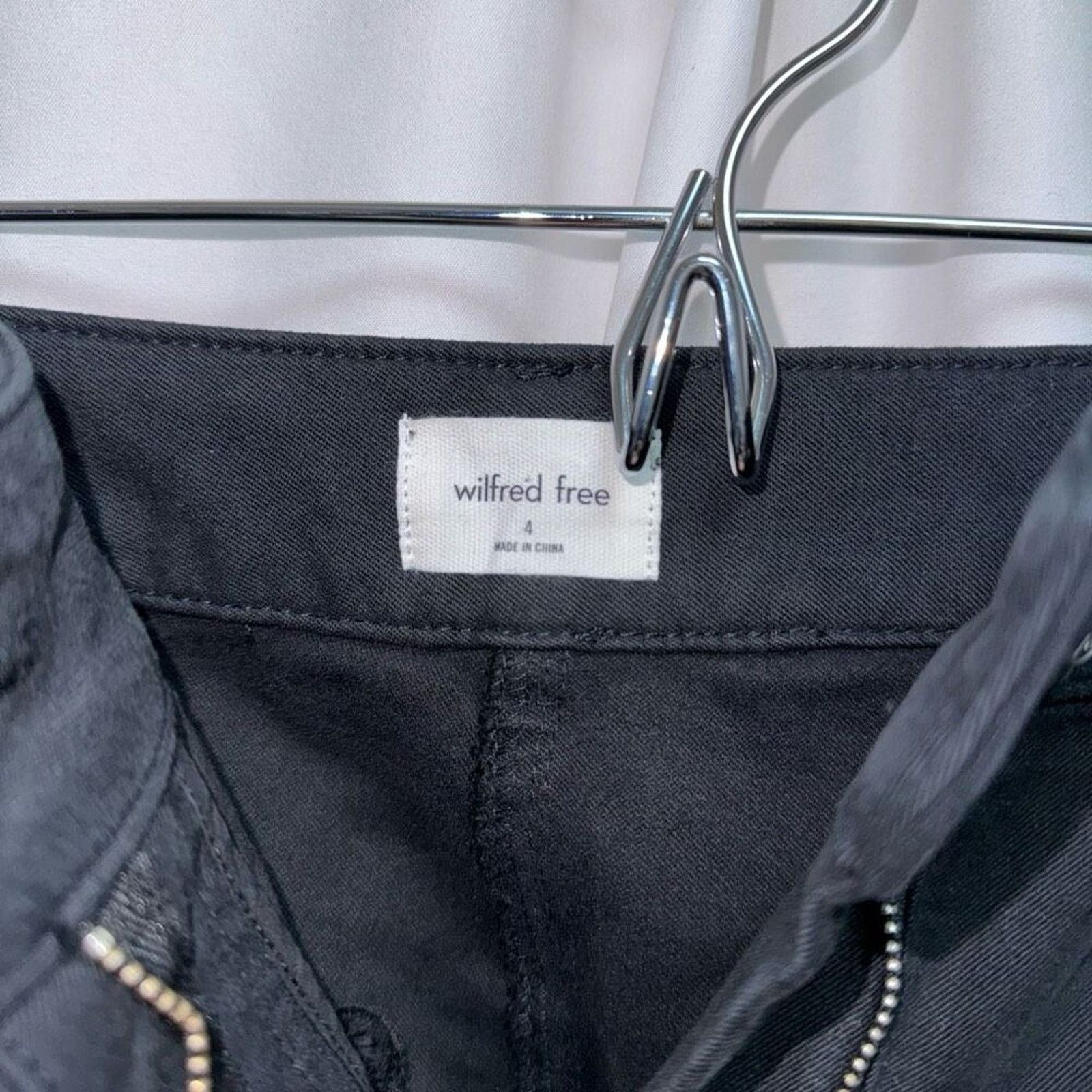 Aritzia Wilfred Free Black Cargo Pants | Sz 4 Size 27" / US 4 / IT 40 - 3 Thumbnail