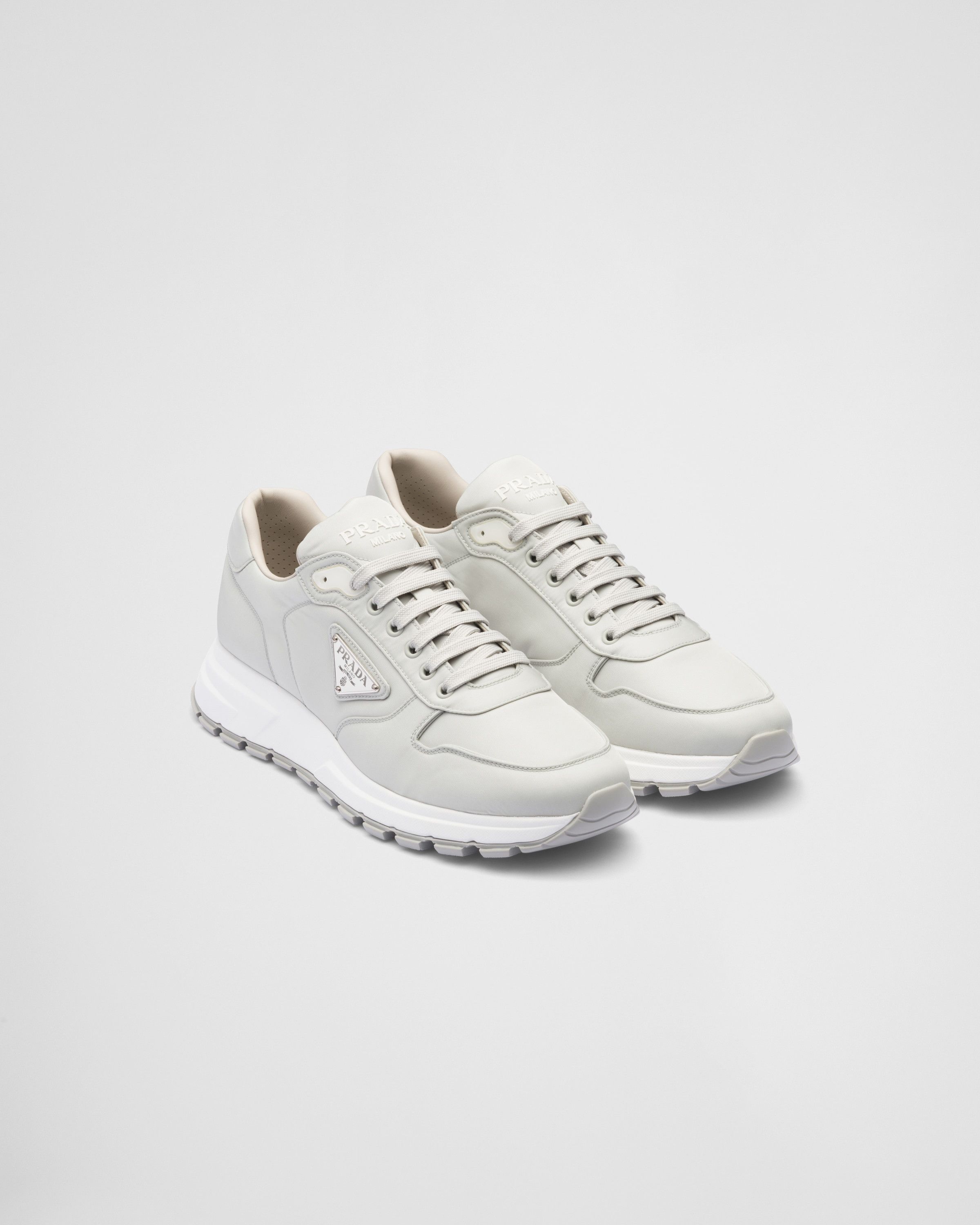 Prada o1mt1gz0325 Re-Nylon Sneakers in Light Grey Size US 9.5 / EU 42-43 - 1 Thumbnail