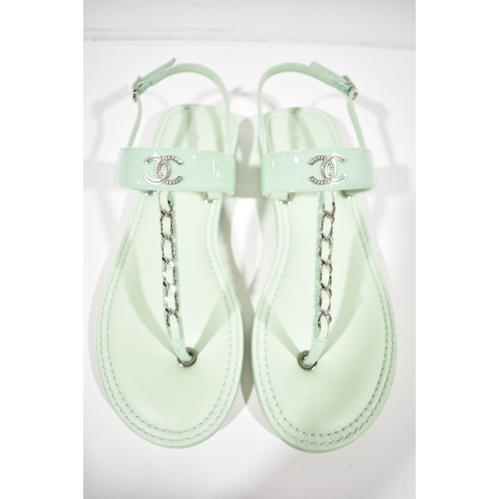 Chanel Chanel 22C Green Patent Silver Chain CC Logo Mule Slide Size US 7 / IT 37 - 6 Thumbnail