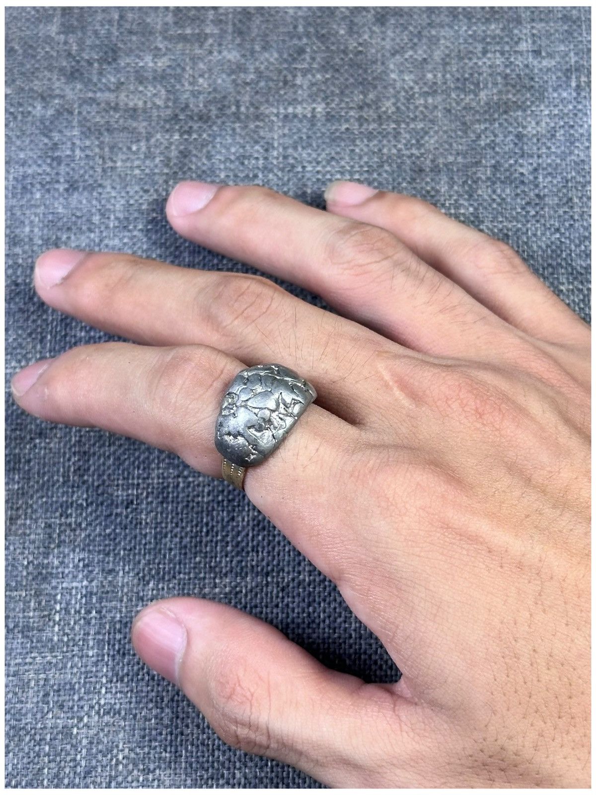 Vintage 1990s JAPANESE HAND WORKED WABI-SABI SHIBUICHI BRASS RING Size ONE SIZE - 4 Thumbnail