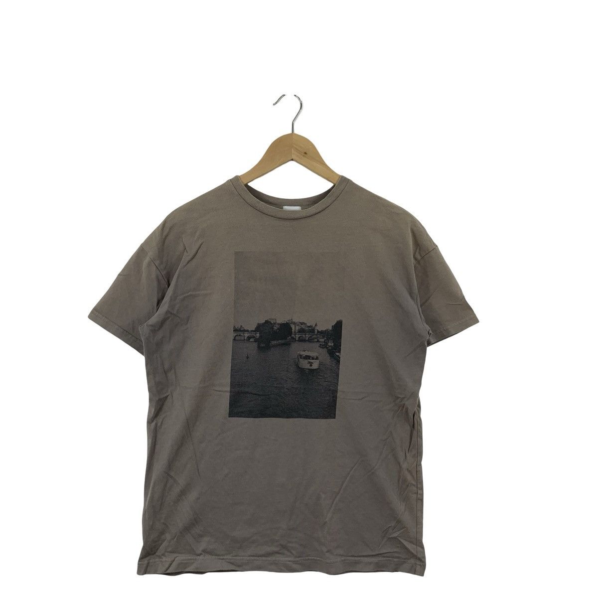 URBAN RESEARCH DOORS Urban Research Photo Print T-Shirt Cotton Tee Size US M / EU 48-50 / 2 - 4 Thumbnail