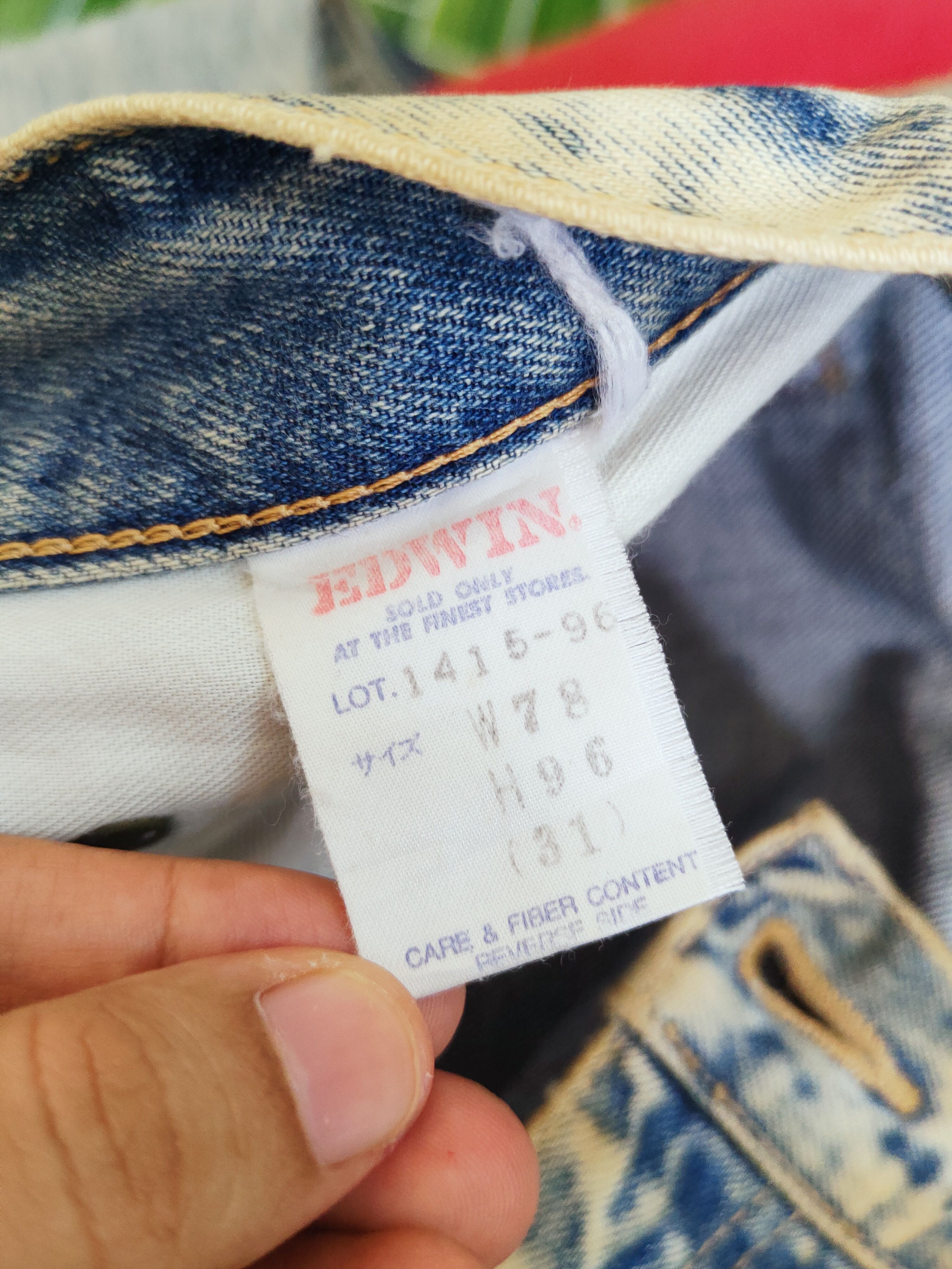 Edwin Edwin Dark Blue Distressed Ripped Jeans #W506 Size US 31 - 15 Thumbnail