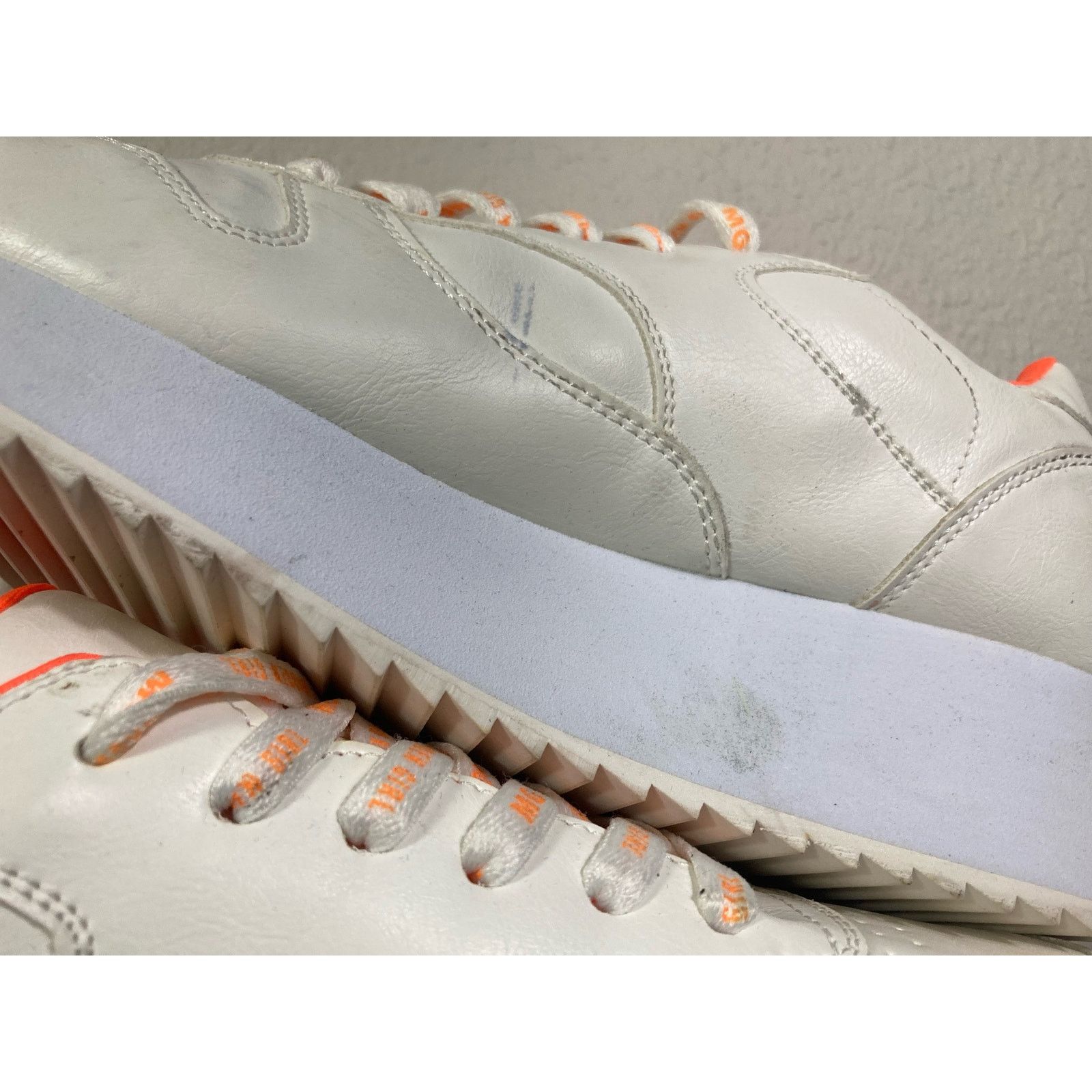 Other Madden Girl White Athletic Shoes Women's 8.5 Sneakers Size US 8.5 / IT 38.5 - 14 Thumbnail