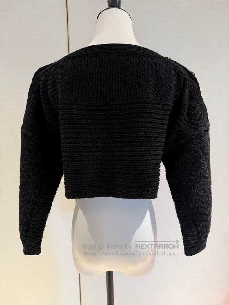 Chanel Chanel Black gold buckle one-shoulder knitted sweater Size XXS / US 00 / IT 34 - 2 Thumbnail