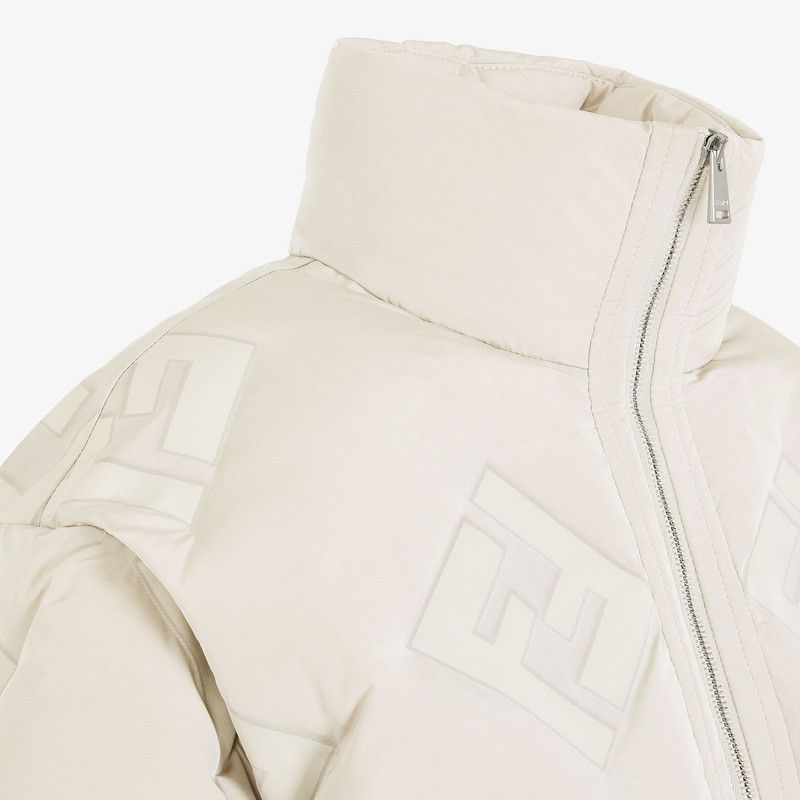 Fendi o1loc1c0426 Puffer Jacket in White Size S / US 4 / IT 40 - 3 Thumbnail