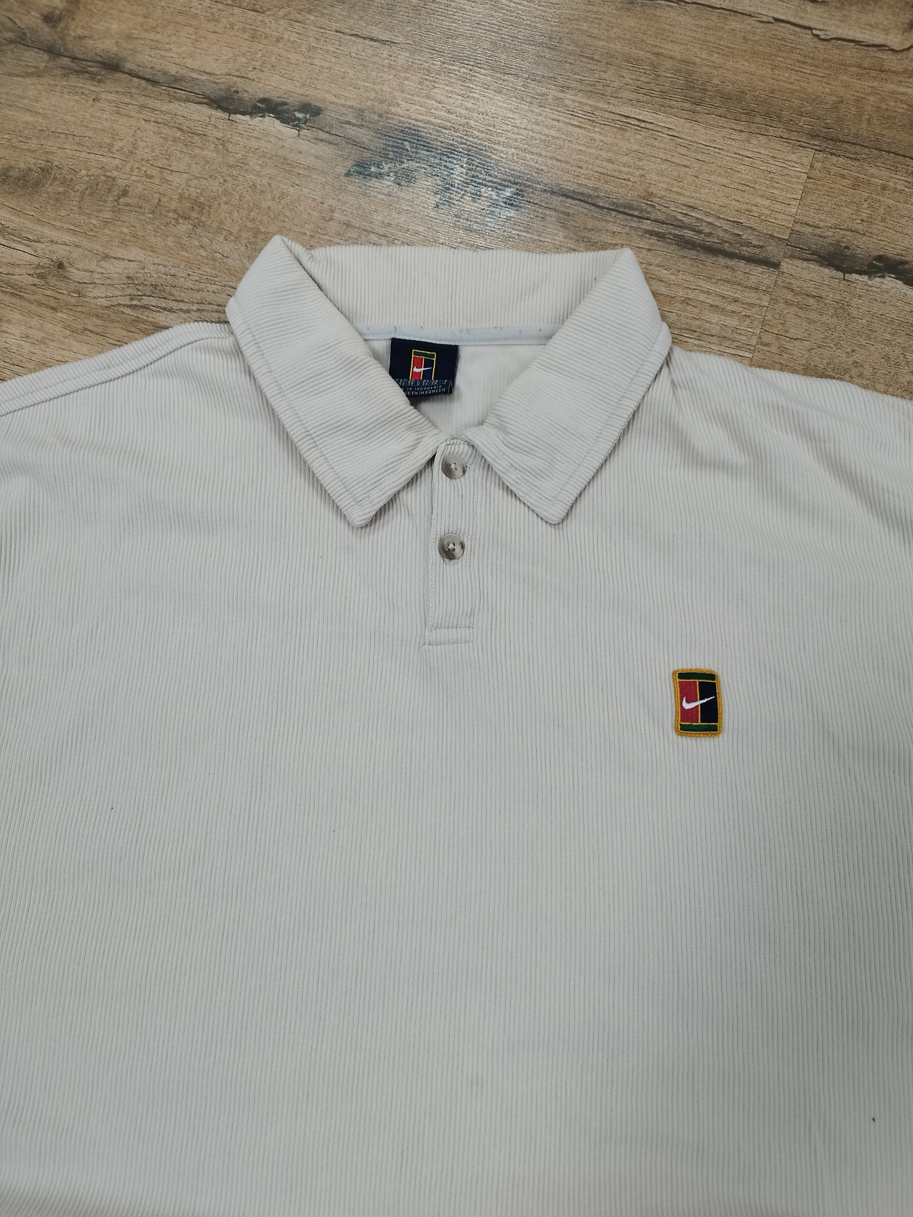 Nike Vintage Y2k Nike Court Textured Polo Shirt Beige / Cream Size US XL / EU 56 / 4 - 3 Thumbnail