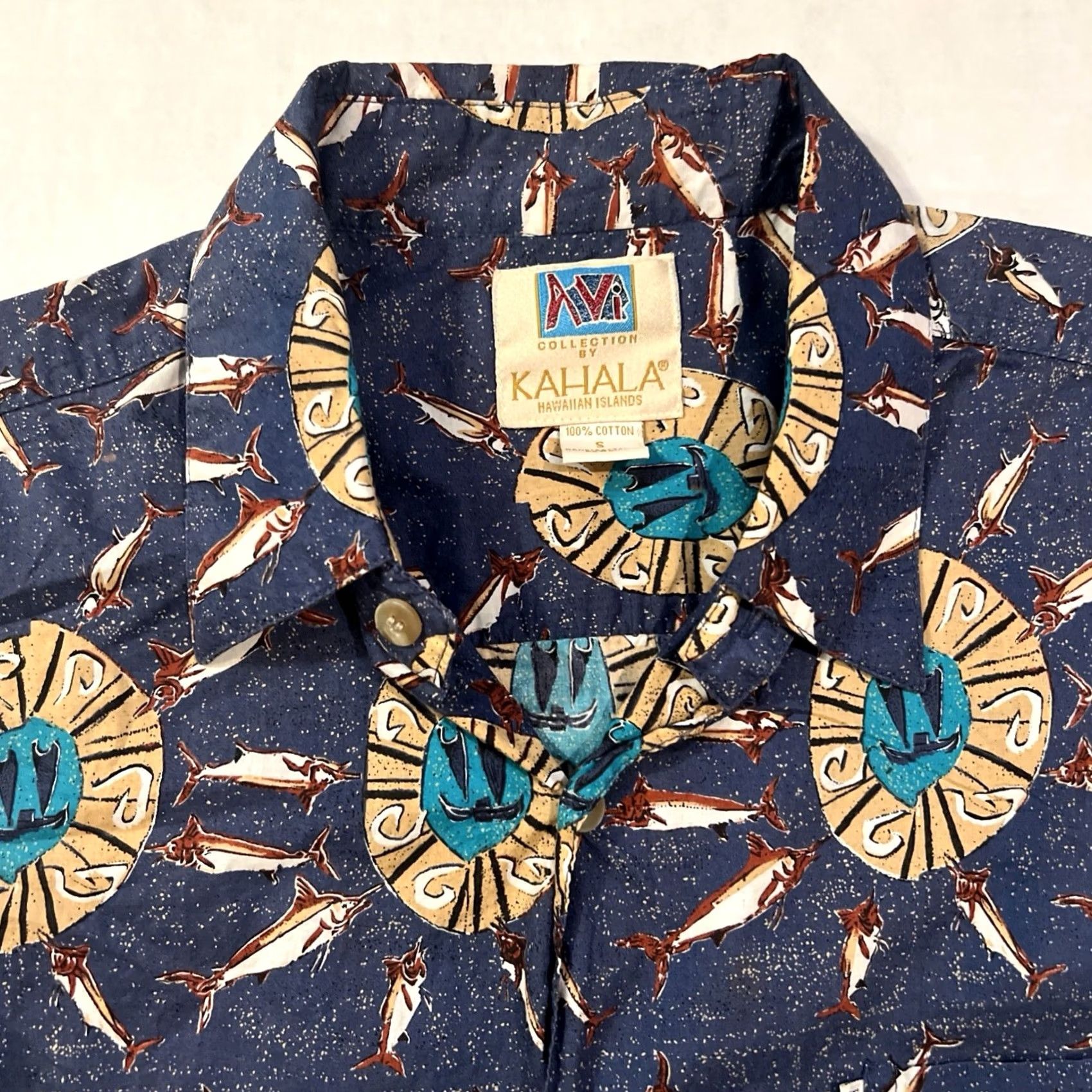 ALOHAS KAHALA HAWAIIAN ALOHA Button-Up Pocket SHIRT Small Blue Sailing Fishing Surfers Pattern Short Sleeve Men's Regular XS? Size US S / EU 44-46 / 1 - 2 Thumbnail