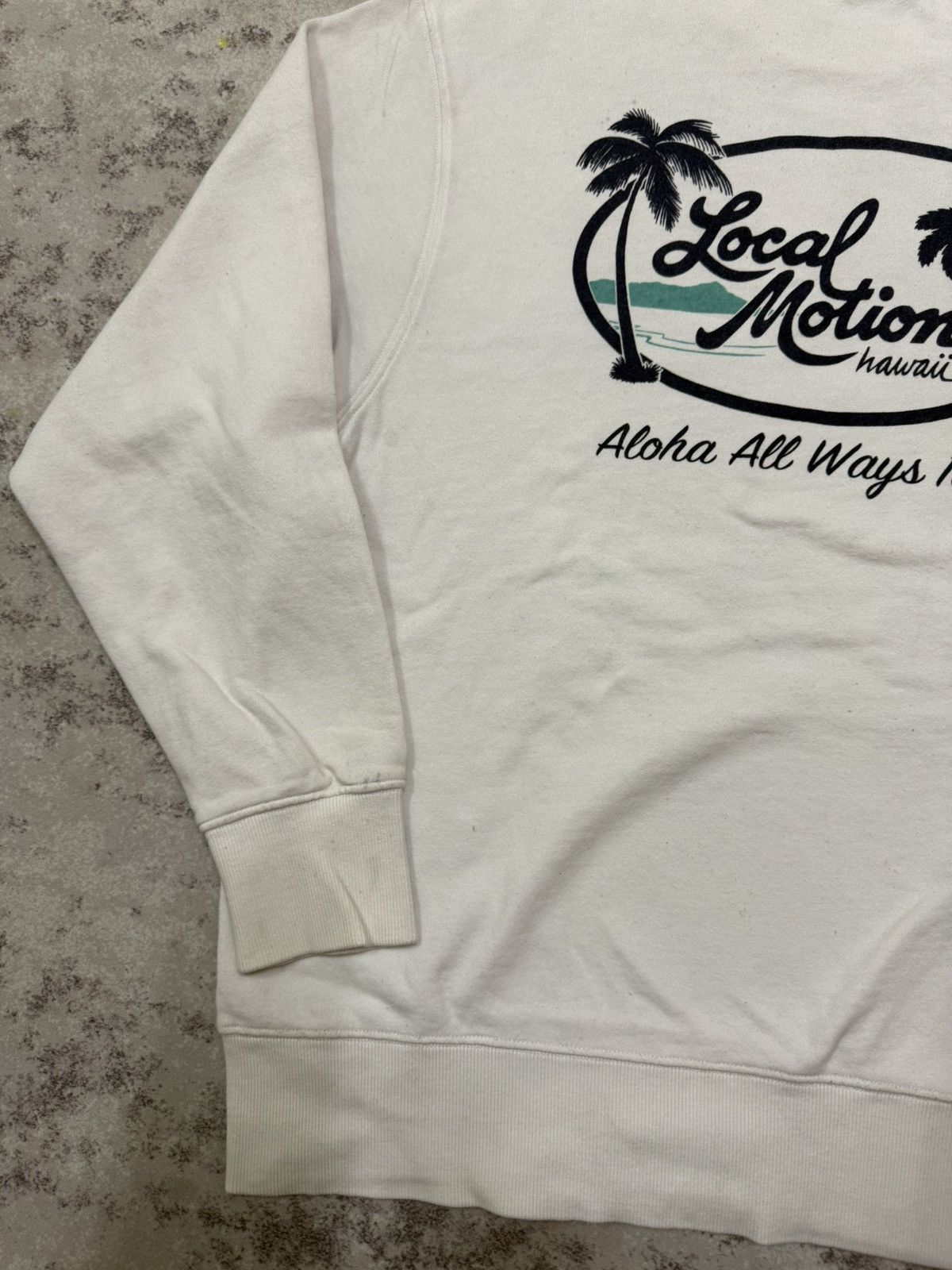 Vintage Local Motion Hawaii Aloha Allways Surfing style Sweatshirt Size US L / EU 52-54 / 3 - 16 Thumbnail