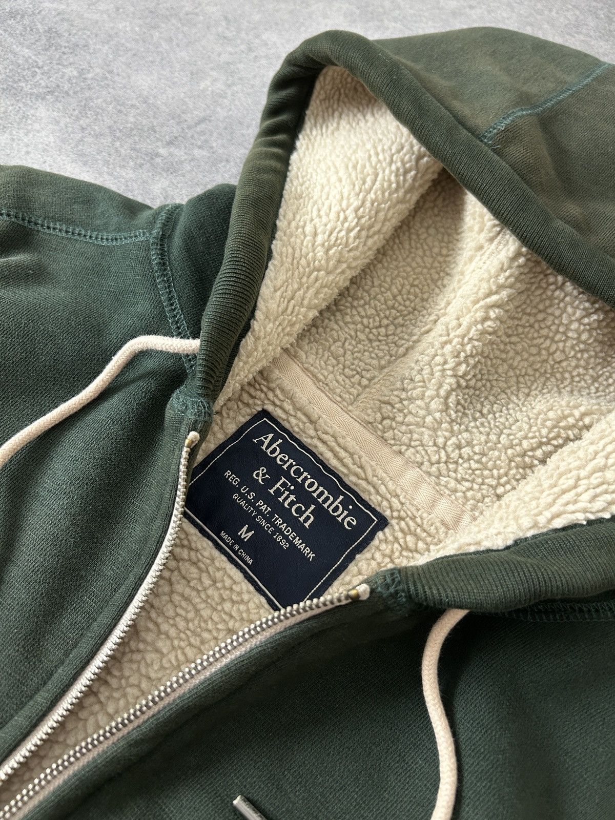 Abercrombie & Fitch Abercrombie&Fitch True faded Green Zip-hoodies if six nine Size US M / EU 48-50 / 2 - 5 Thumbnail