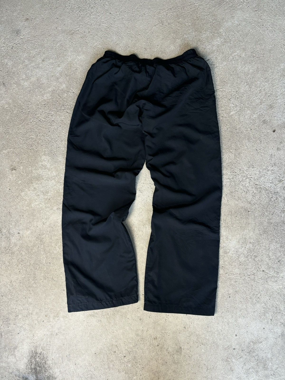 Nike × Vintage Nike Vintage y2k Trackpants Mini swoosh ⭐️RARE⭐️ black L Size US 32 / EU 48 - 4 Thumbnail