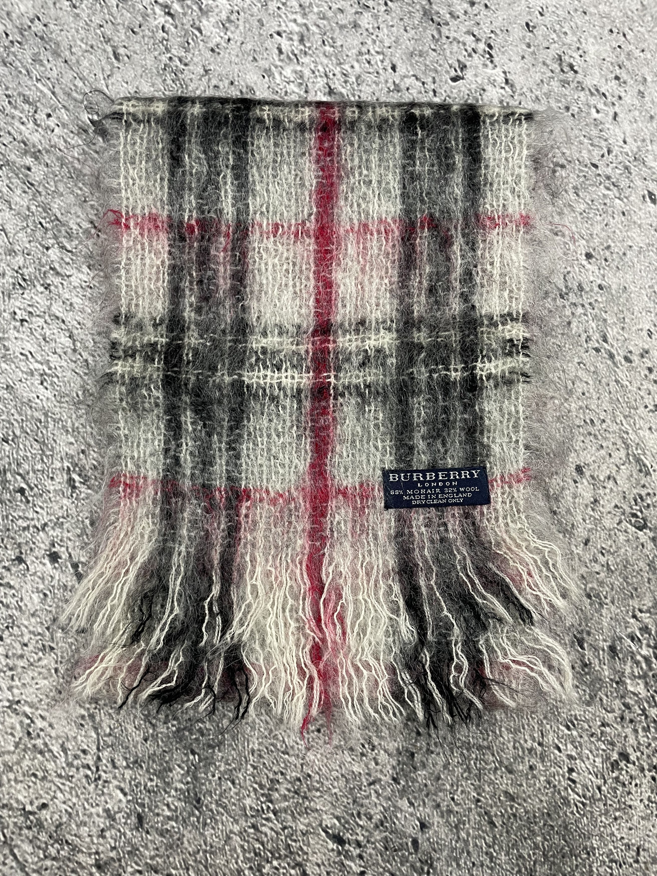 Burberry Burberry checkered mohair and wool fuzzy scarf Size ONE SIZE - 3 Thumbnail