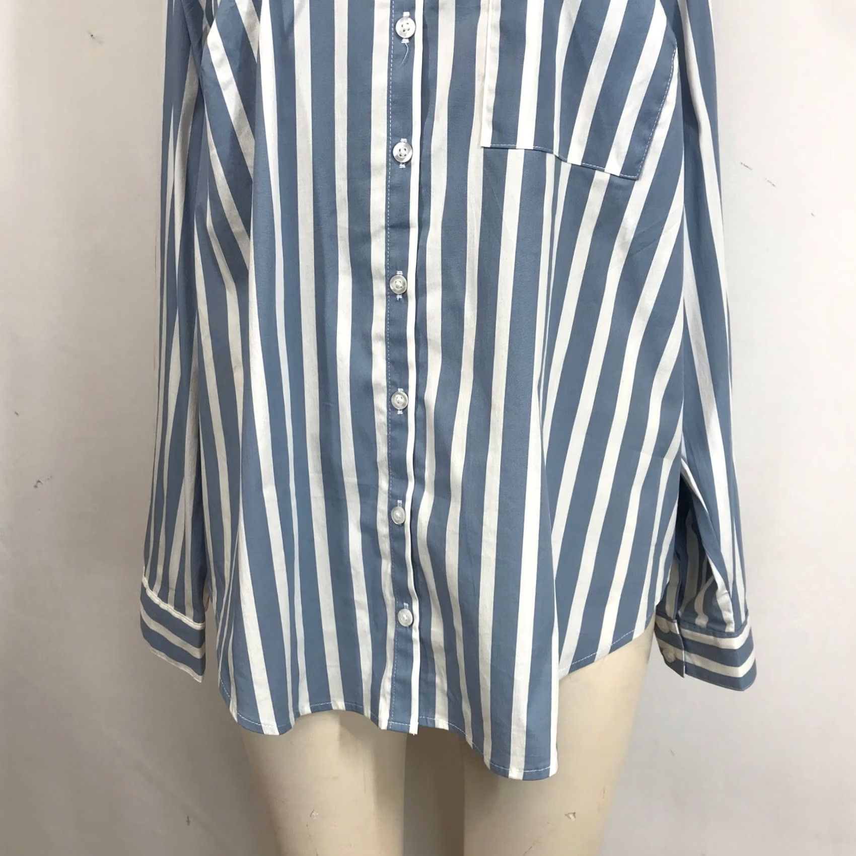 Torrid Torrid Blouse Shirt Striped Button Down Long Sleeve Collared 1X Plus Size Women Pockets Casual Workwear Size XL / US 12-14 / IT 48-50 - 3 Thumbnail
