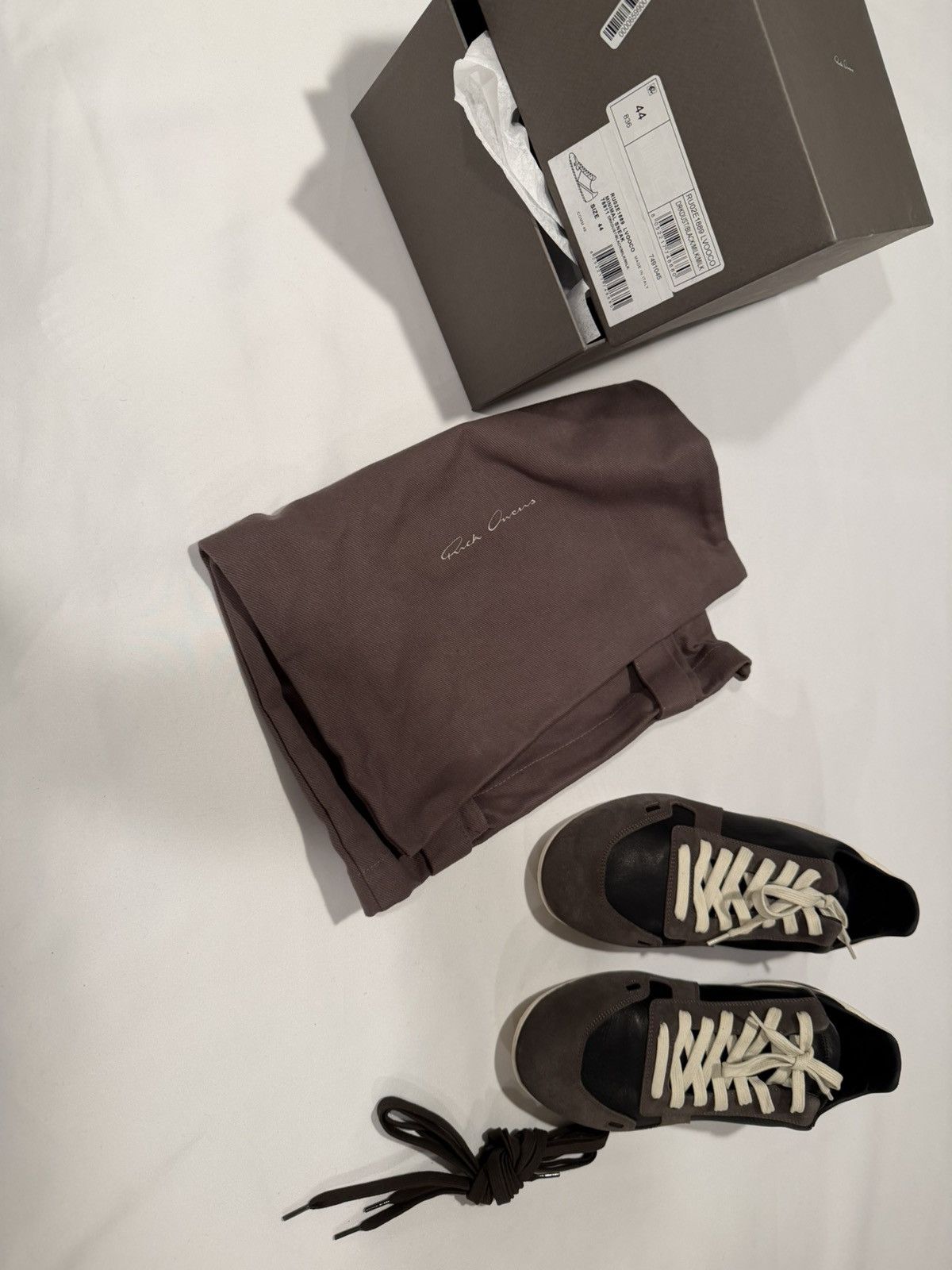 Rick Owens Rick Owens 2025 low-top sneakers. 44/11. $990 Size US 11 / EU 44 - 1 Thumbnail