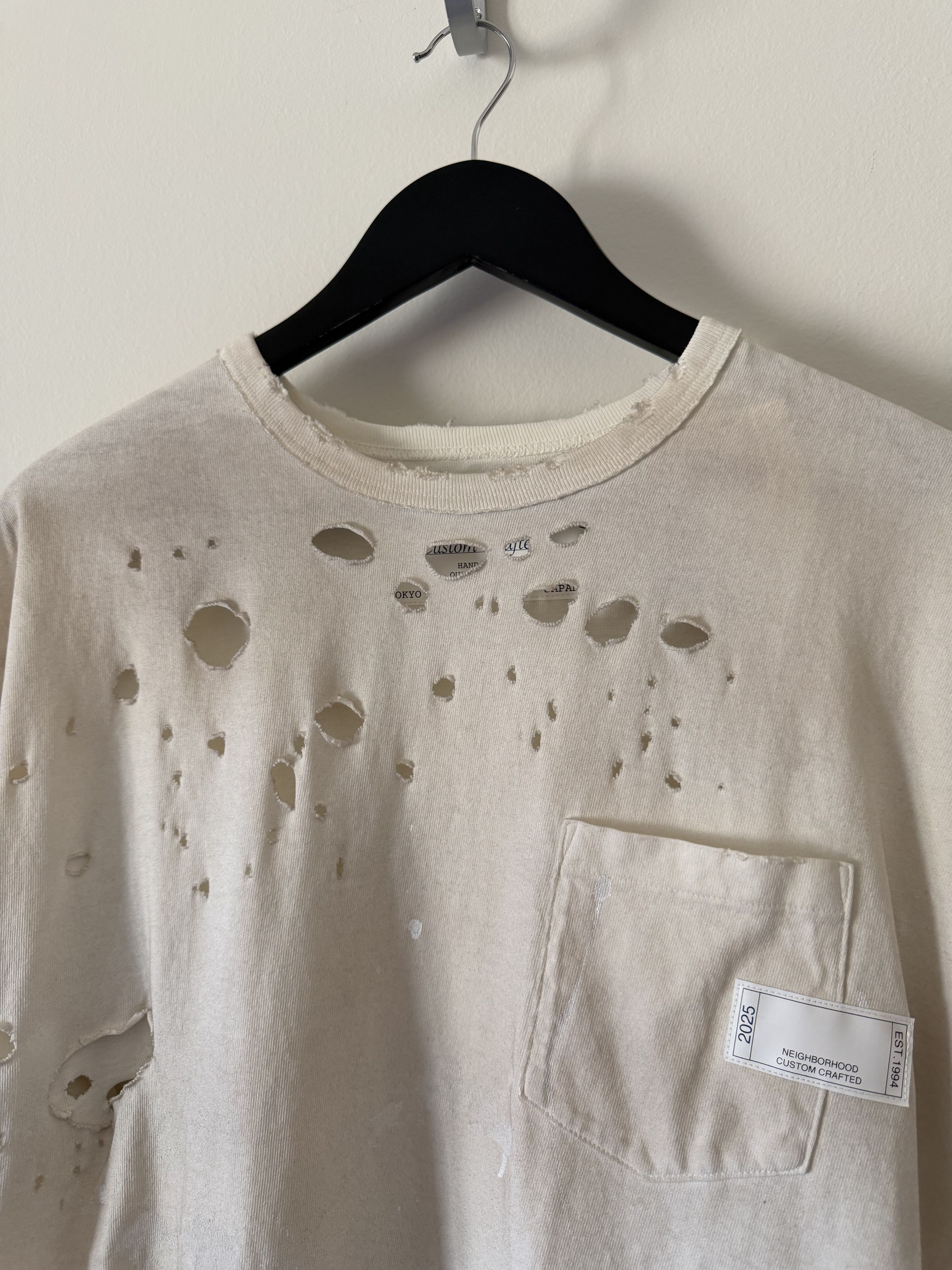 Neighborhood Neighborhood Savage Distressed Tee in White Size US L / EU 52-54 / 3 - 2 Thumbnail