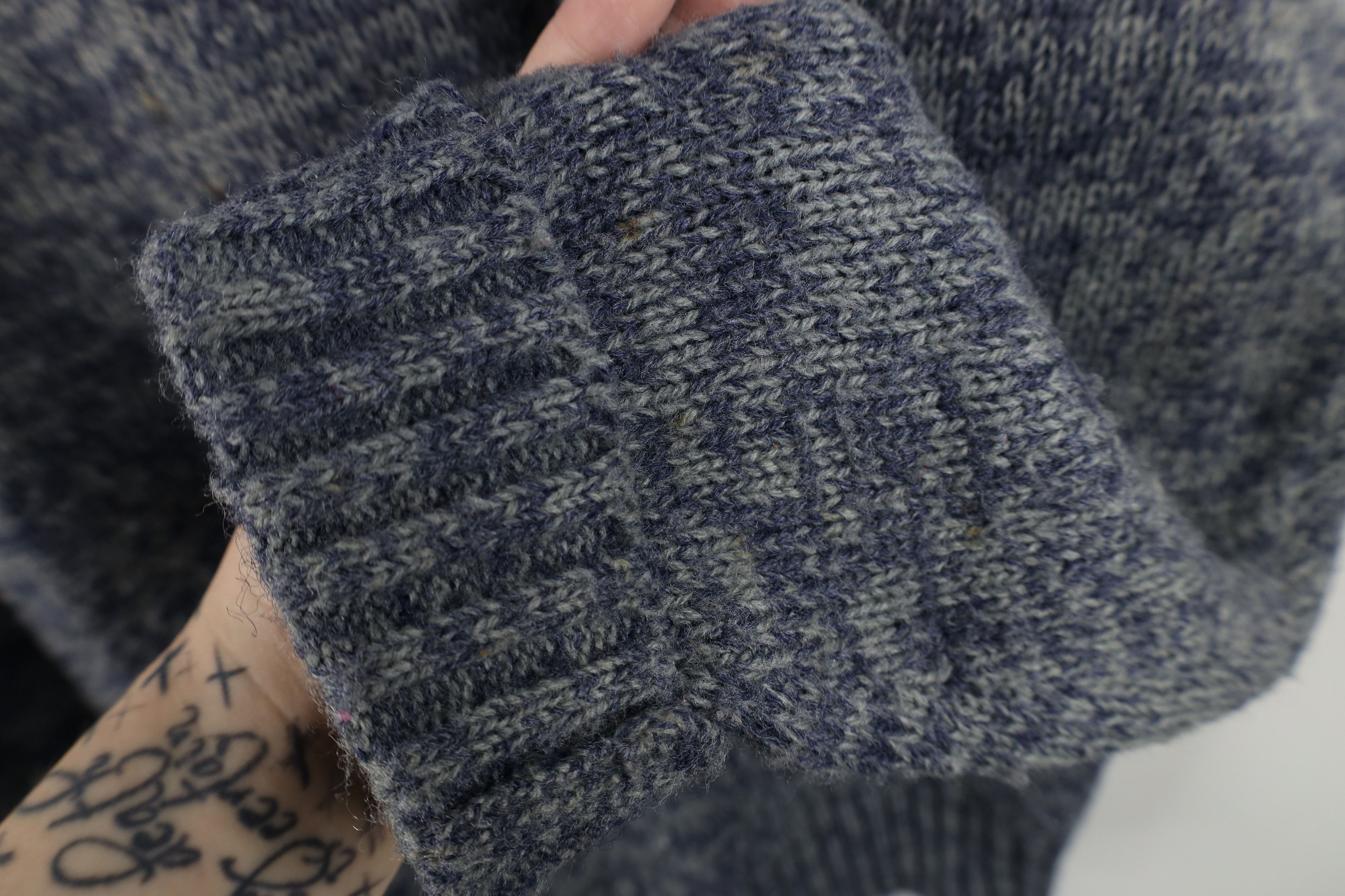 Vintage Vintage 90s Streetwear Ribbed Knit Crewneck Sweater Blue Size US XL / EU 56 / 4 - 9 Thumbnail