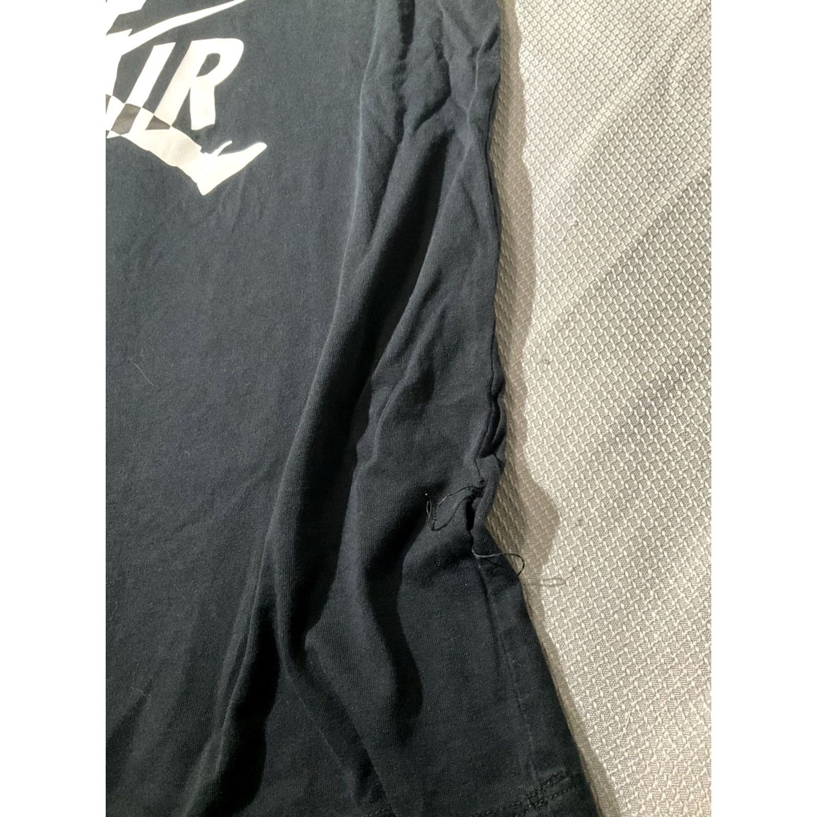 Jordan Brand Nike Air Jordan Shirt Mens Large Black Jumpman Logo Casual Swoosh Graphic Tee Size US L / EU 52-54 / 3 - 6 Thumbnail