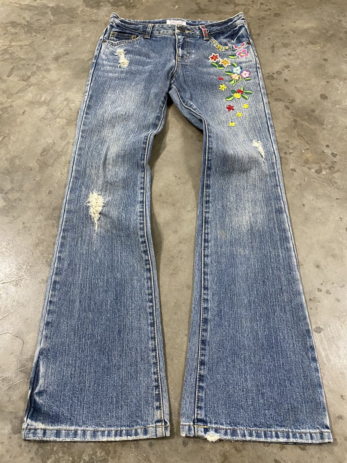 Japan Blue Jeans Flare Jeans Japan Colza Embroidery Denim @281 Size 28" / US 6 / IT 42 - 1 Thumbnail