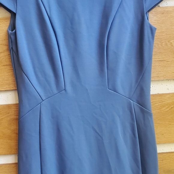 Brooks Brothers Brooks Brothers Sculpted Neckline Sheath Ponte Knit Meshed L Size S / US 4 / IT 40 - 3 Thumbnail