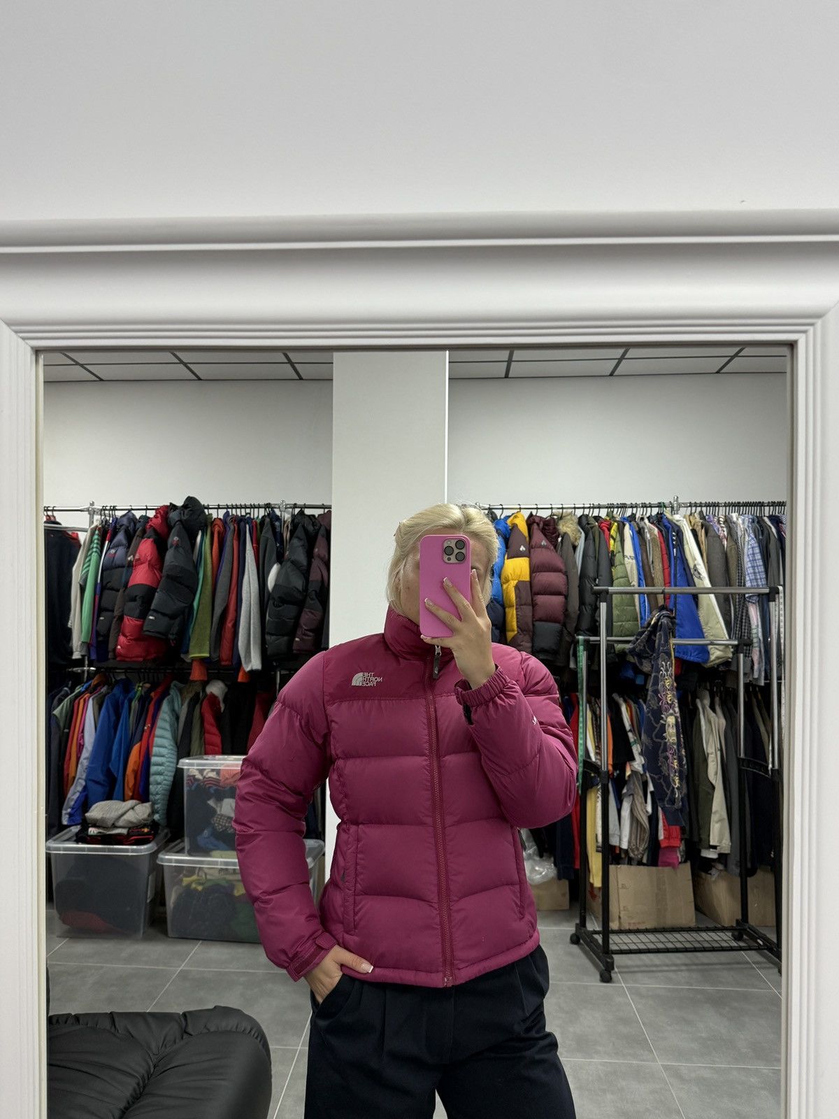 The North Face The North Face TNF 700 Nuptse Pink Puffer Down Jacket Women Size M / US 6-8 / IT 42-44 - 2 Thumbnail