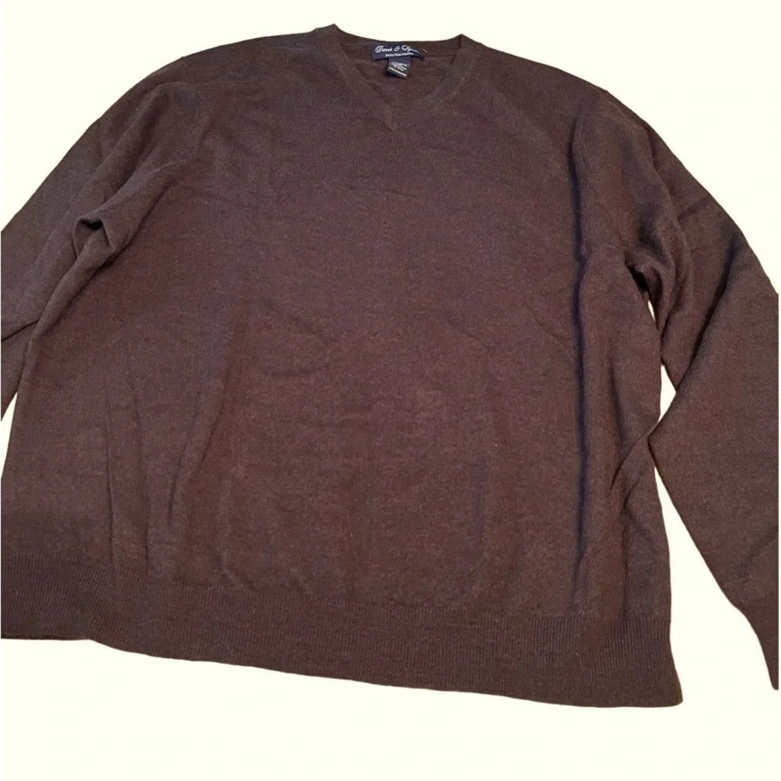 The Unbranded Brand Davis & Squires brown Extra Fine Merino wool sweater, XXL Size US XXL / EU 58 / 5 - 1 Thumbnail
