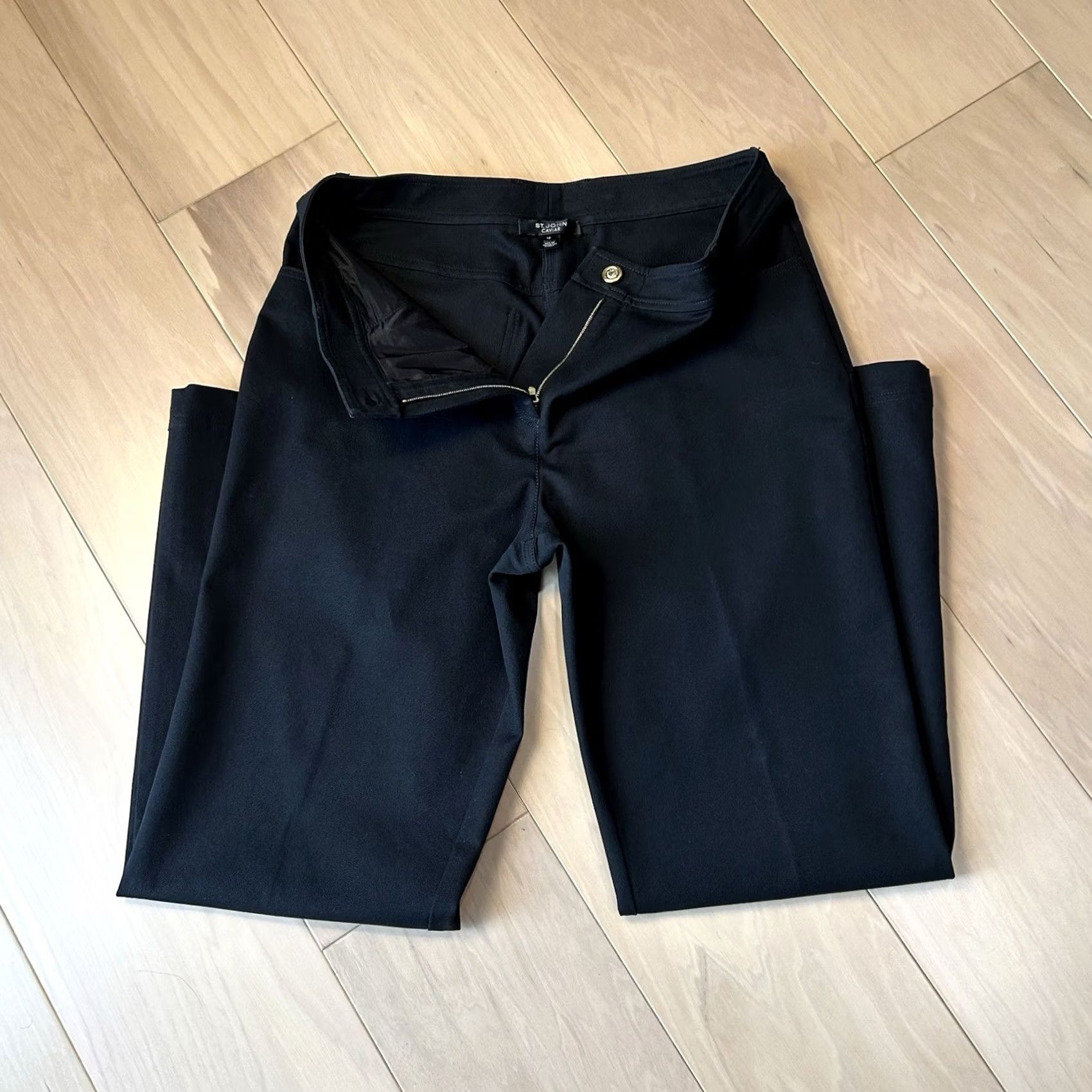St. John ST. JOHN Caviar 5 Pocket Pant Women’s 10 Black Knit Flat Front Zipper Logo Stretch Dress Pants Size 32" / US 10 / IT 46 - 5 Thumbnail