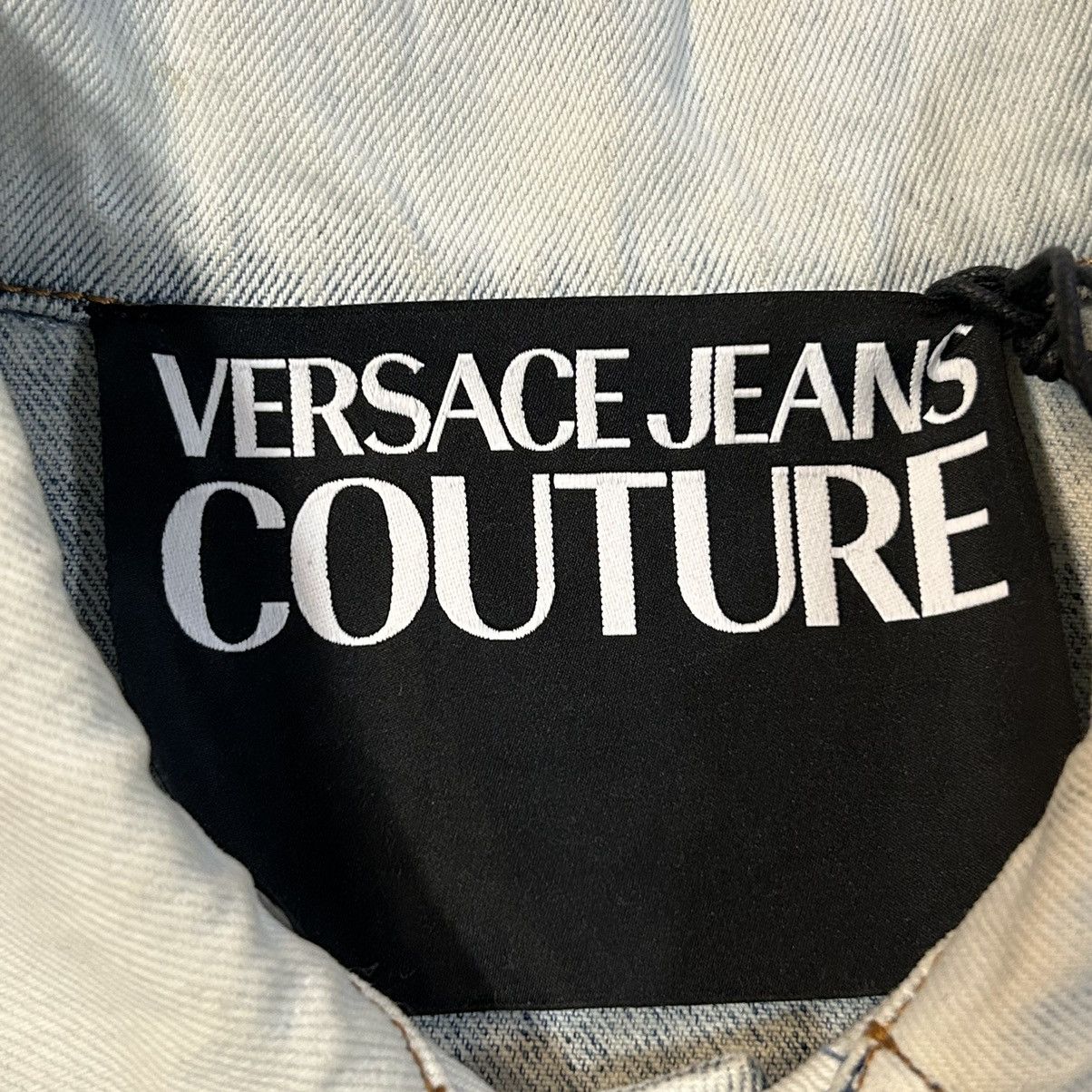 Versace Jeans Couture Birds of Paradise Trucker SZ L Size US L / EU 52-54 / 3 - 6 Thumbnail