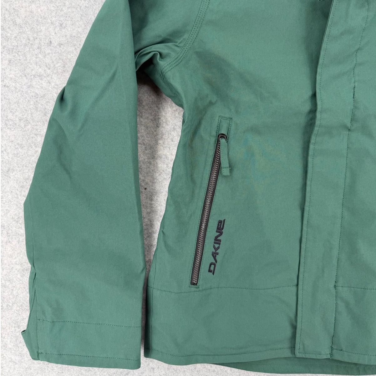 Dakine NWT DAKINE A-1 Fir Green Ski Winter Jacket Unisex Size SMALL Size US S / EU 44-46 / 1 - 2 Thumbnail