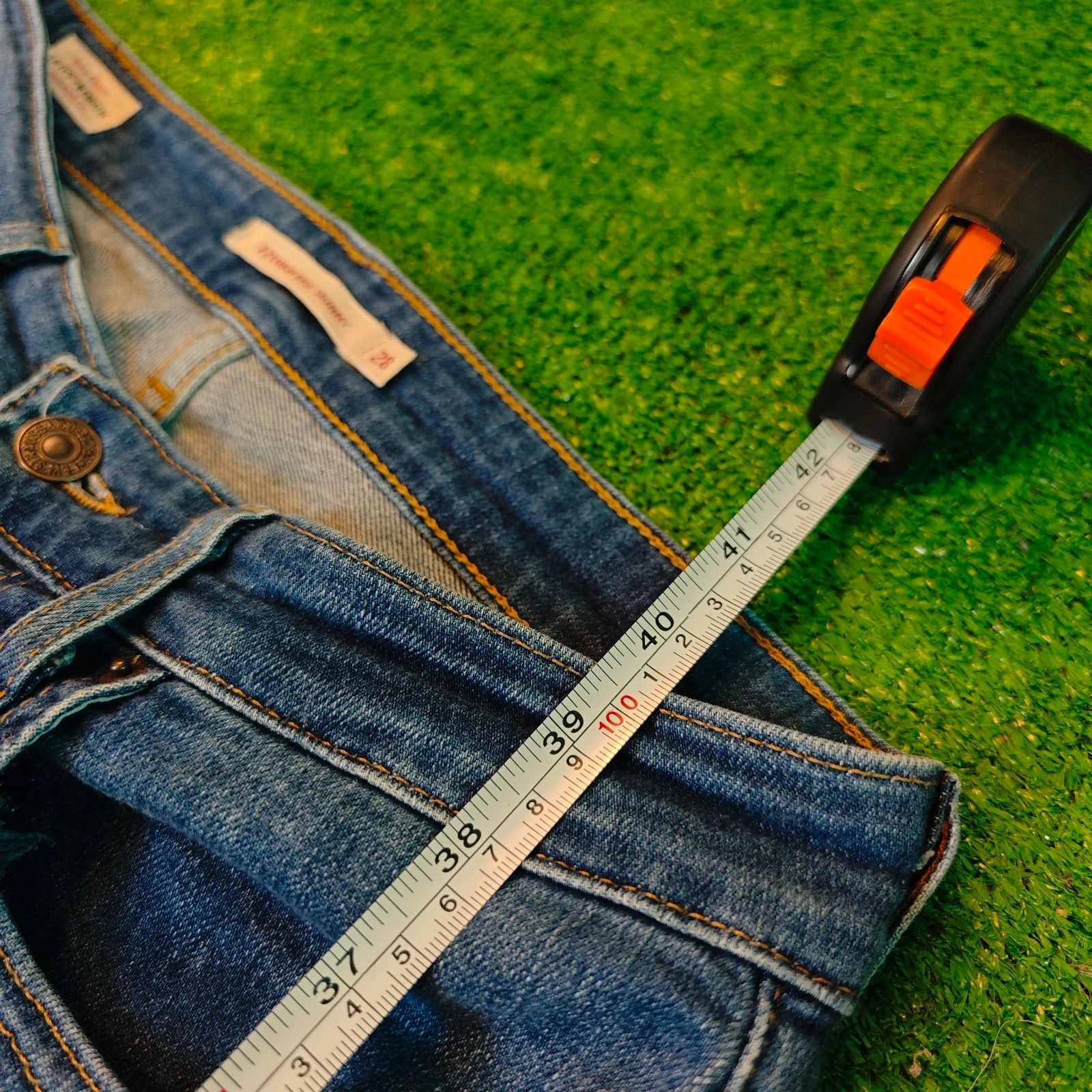 Levi's Levi's 721 Jeans Womens 28 blue high rise skinny denim Size 28" / US 6 / IT 42 - 13 Thumbnail