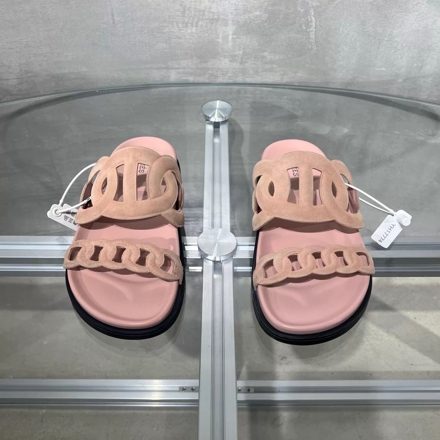 Hermes Hermes pink suede Pigalle slide 37 Size US 6.5 / IT 36.5 - 1 Thumbnail