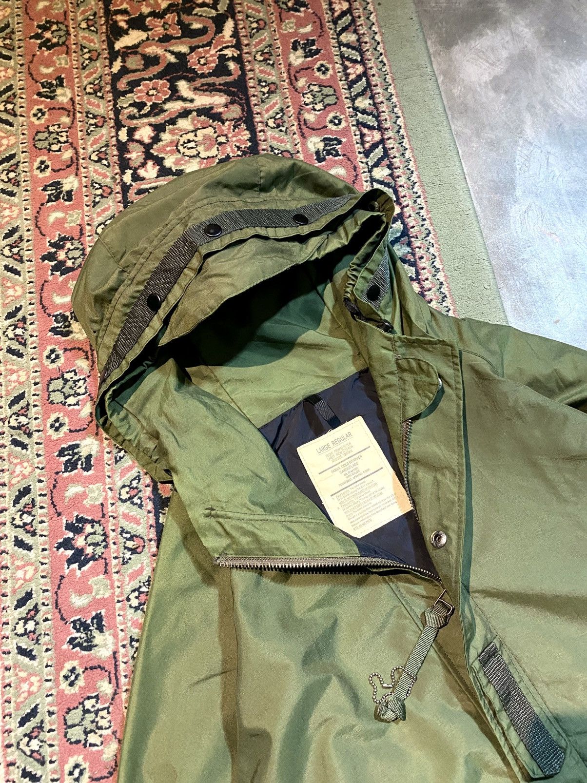 Other Vintage Military Parka Cold Weather Jacket Size US L / EU 52-54 / 3 - 5 Thumbnail