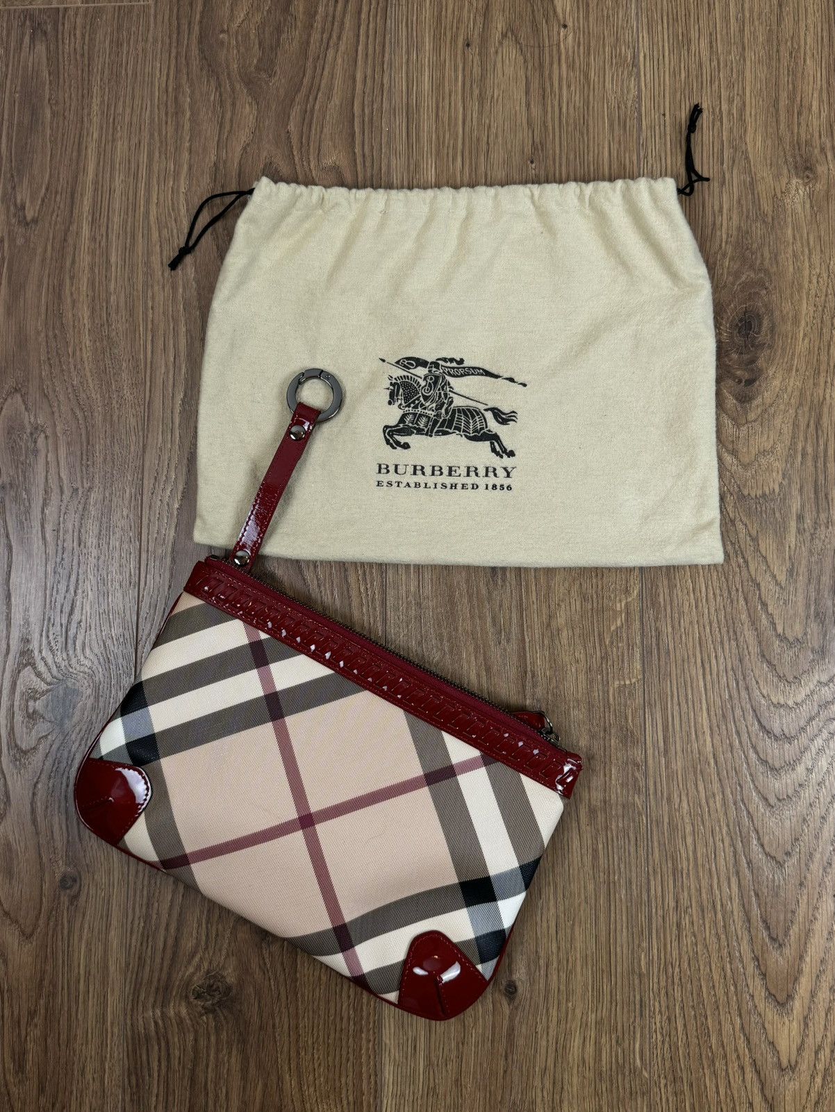 Burberry Beautiful leather bag Burberry Nova Check original item Size ONE SIZE - 1 Thumbnail