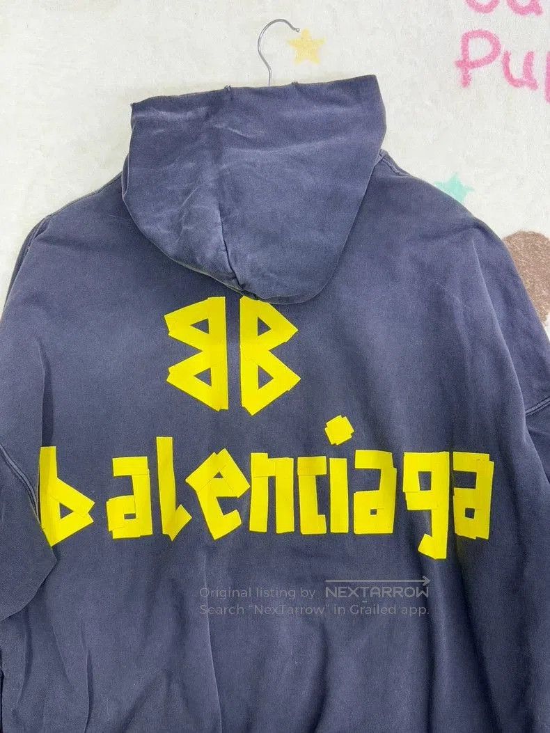 Balenciaga Balenciaga Logo Oversized Ripped Hoodie. Size US M / EU 48-50 / 2 - 4 Thumbnail