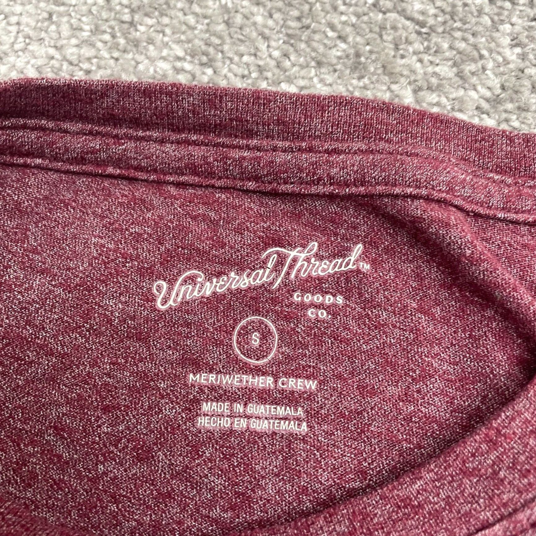 Vintage Universal Thread Basic T-Shirt Women Small Red Crew Neck Short Sleeve Casual Tee Size S / US 4 / IT 40 - 4 Thumbnail