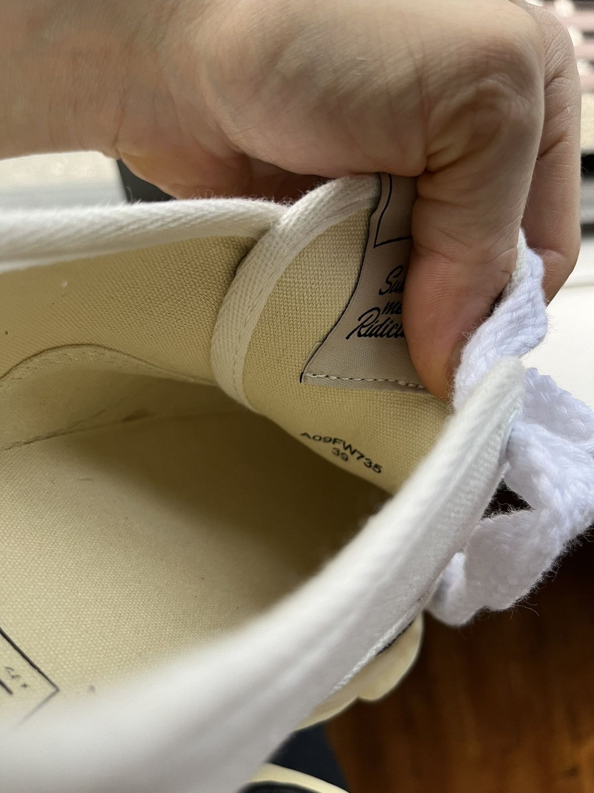 Maison MIHARA YASUHIRO × Vintage Maison Mihara Yasuhiro low White baker vintage sole canvas Size US 9 / IT 39 - 6 Thumbnail