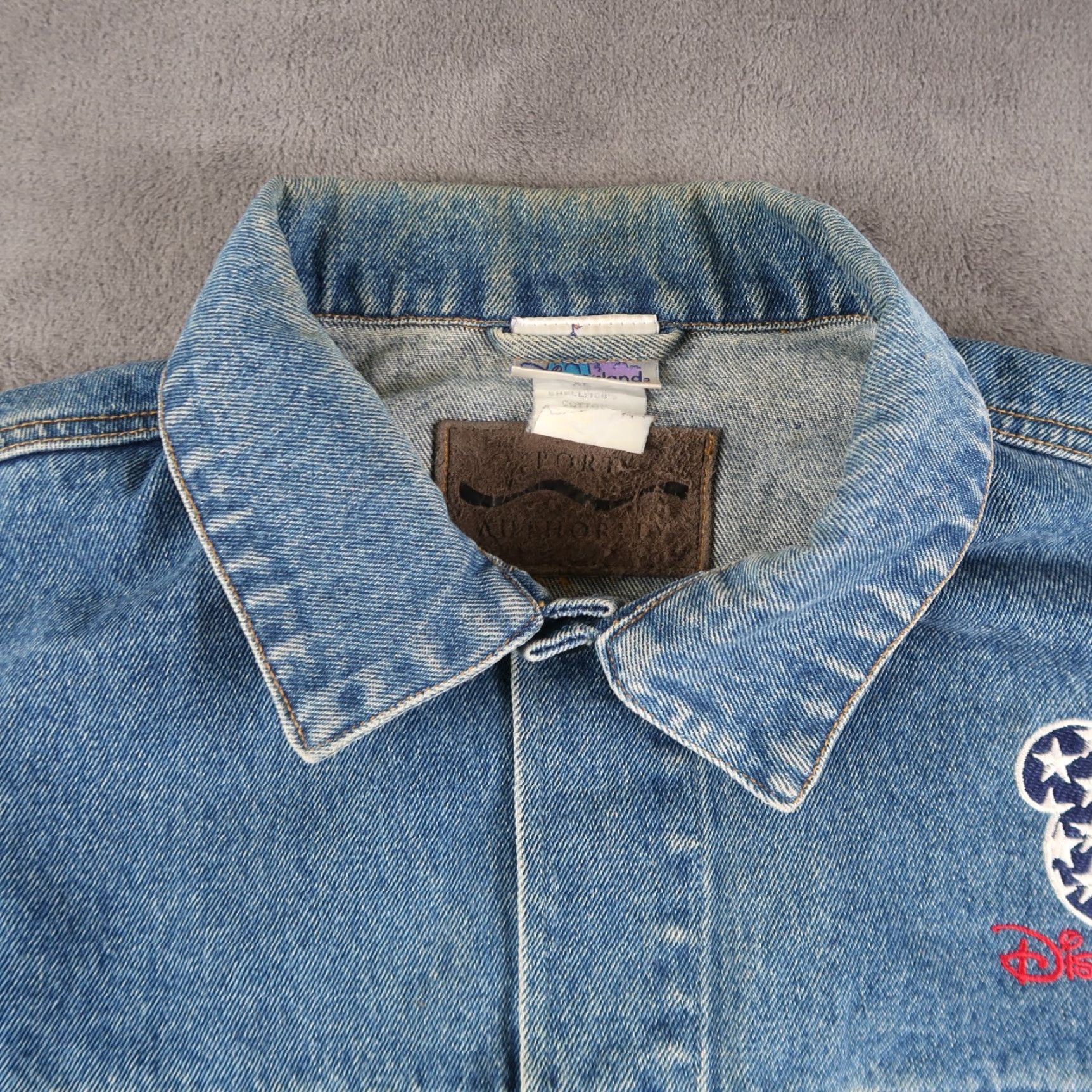 Disney VINTAGE Disney Mickey Mouse Denim Jacket 90s Bomber Jacket Size XL Blue Men Size US XL / EU 56 / 4 - 7 Thumbnail