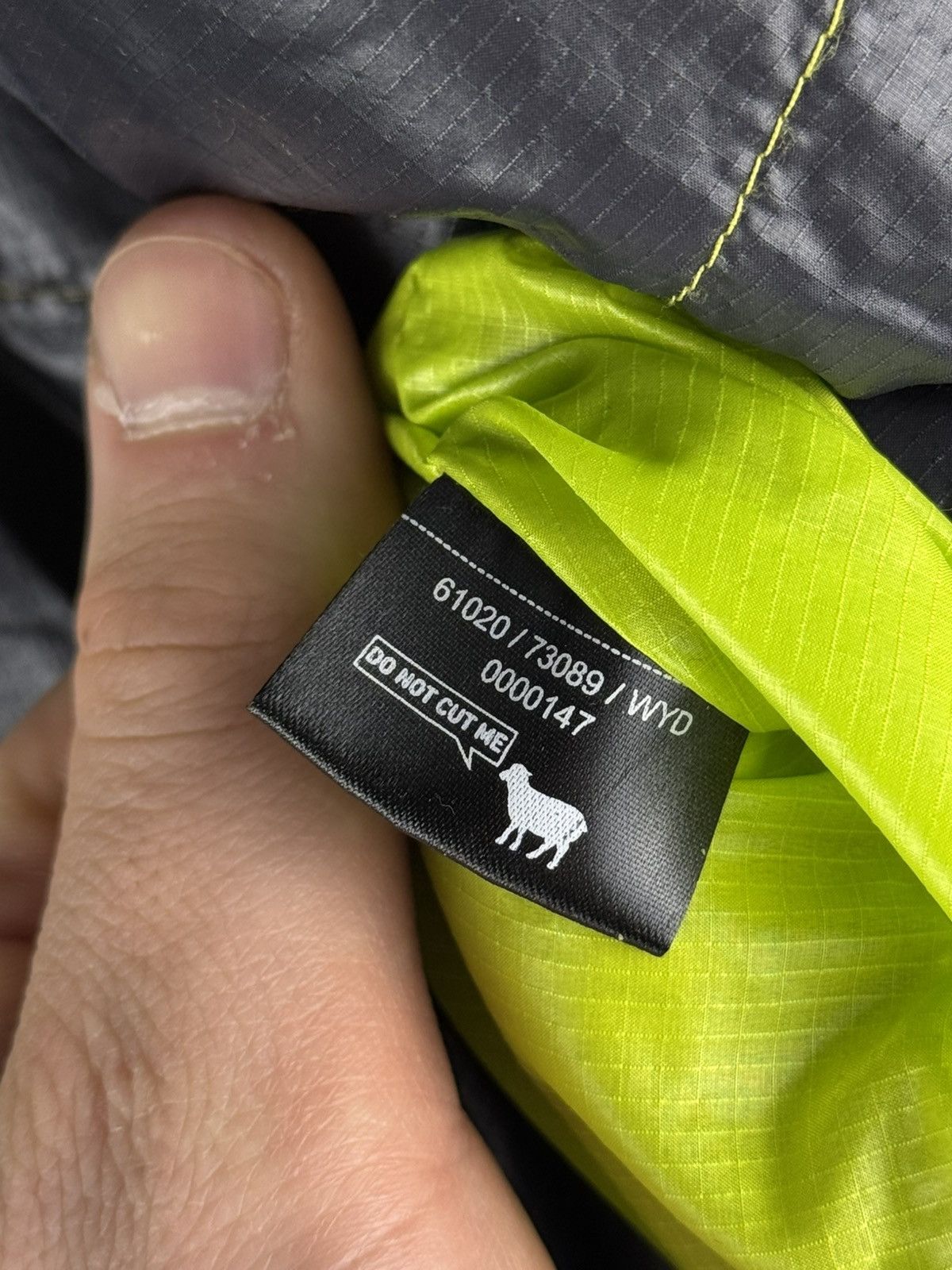 ORTOVOX Ortovox Outdoor SwissWool Insulated Reversible Zip Jacket Size US S / EU 44-46 / 1 - 13 Thumbnail
