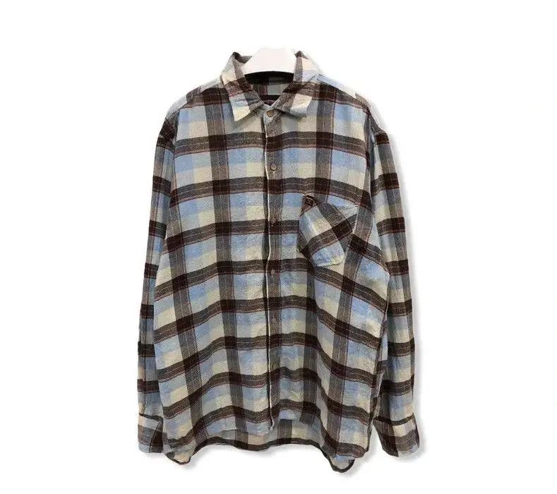 Vintage Town & Country Plaid Tartan Flannel Shirt 👕