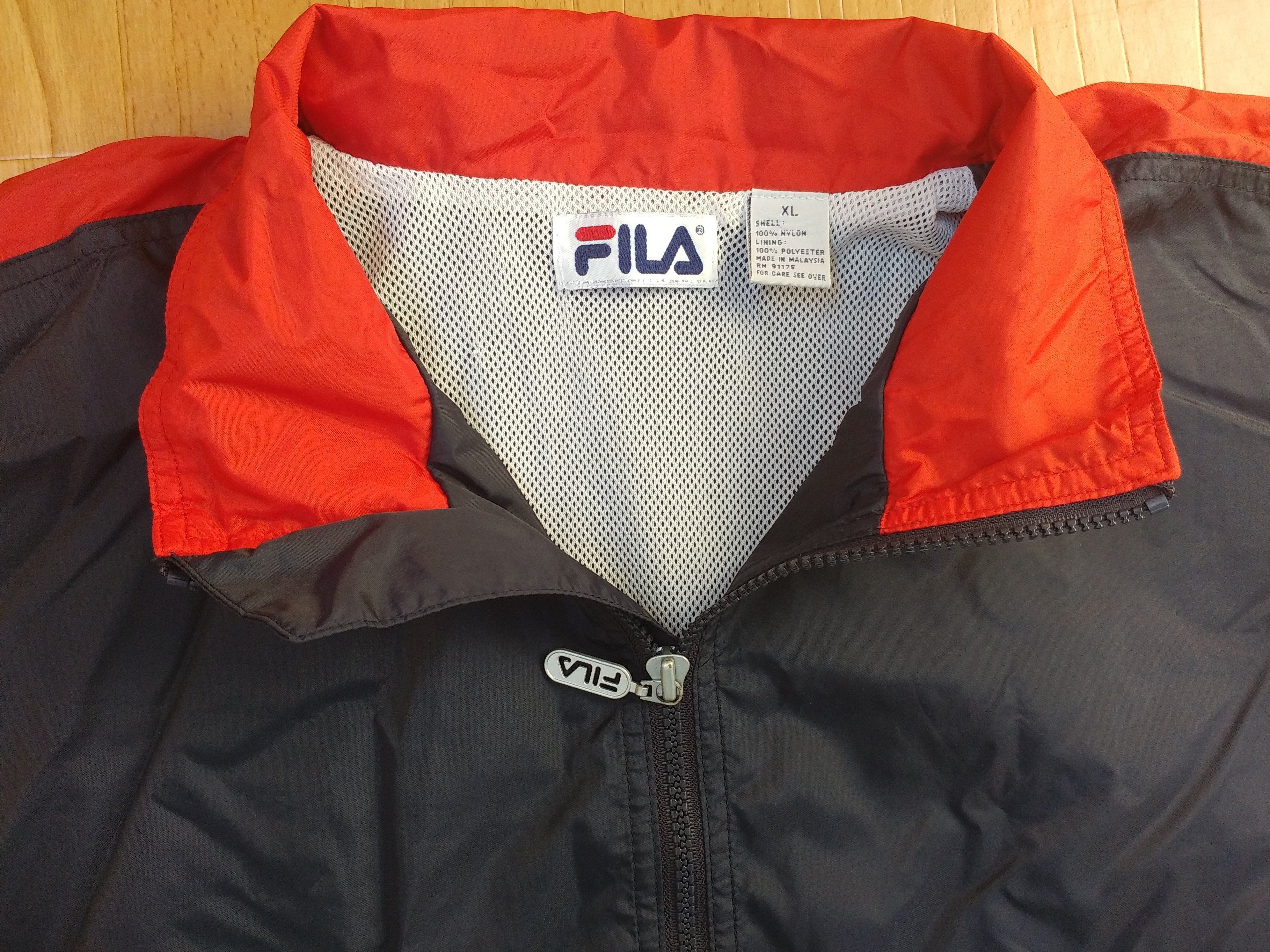 Fila FILA jacket, vintage, 90s hip hop windbreaker skater Y2K XL Size US XL / EU 56 / 4 - 8 Thumbnail